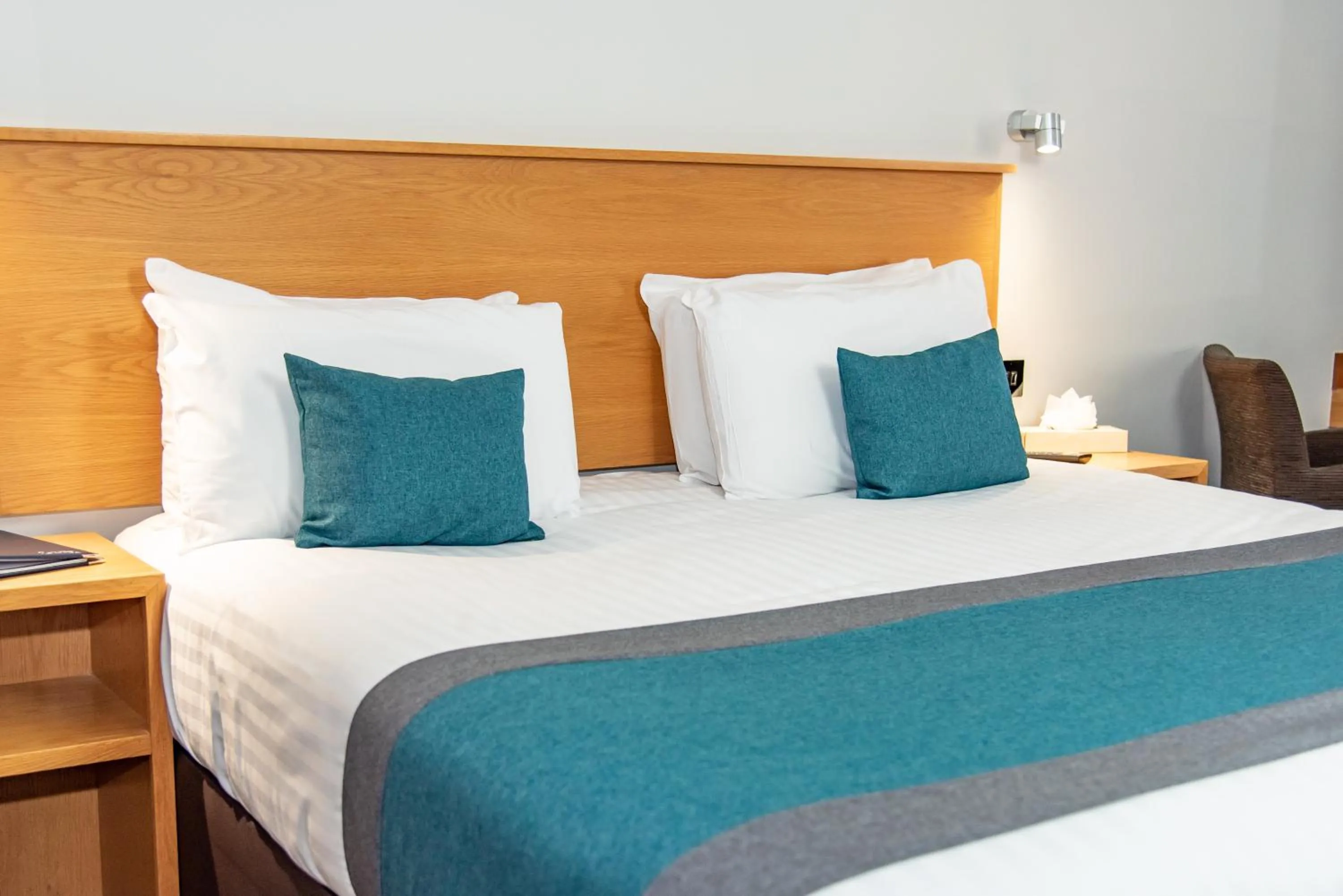 Bed in Kingscliff Hotel Holland on Sea