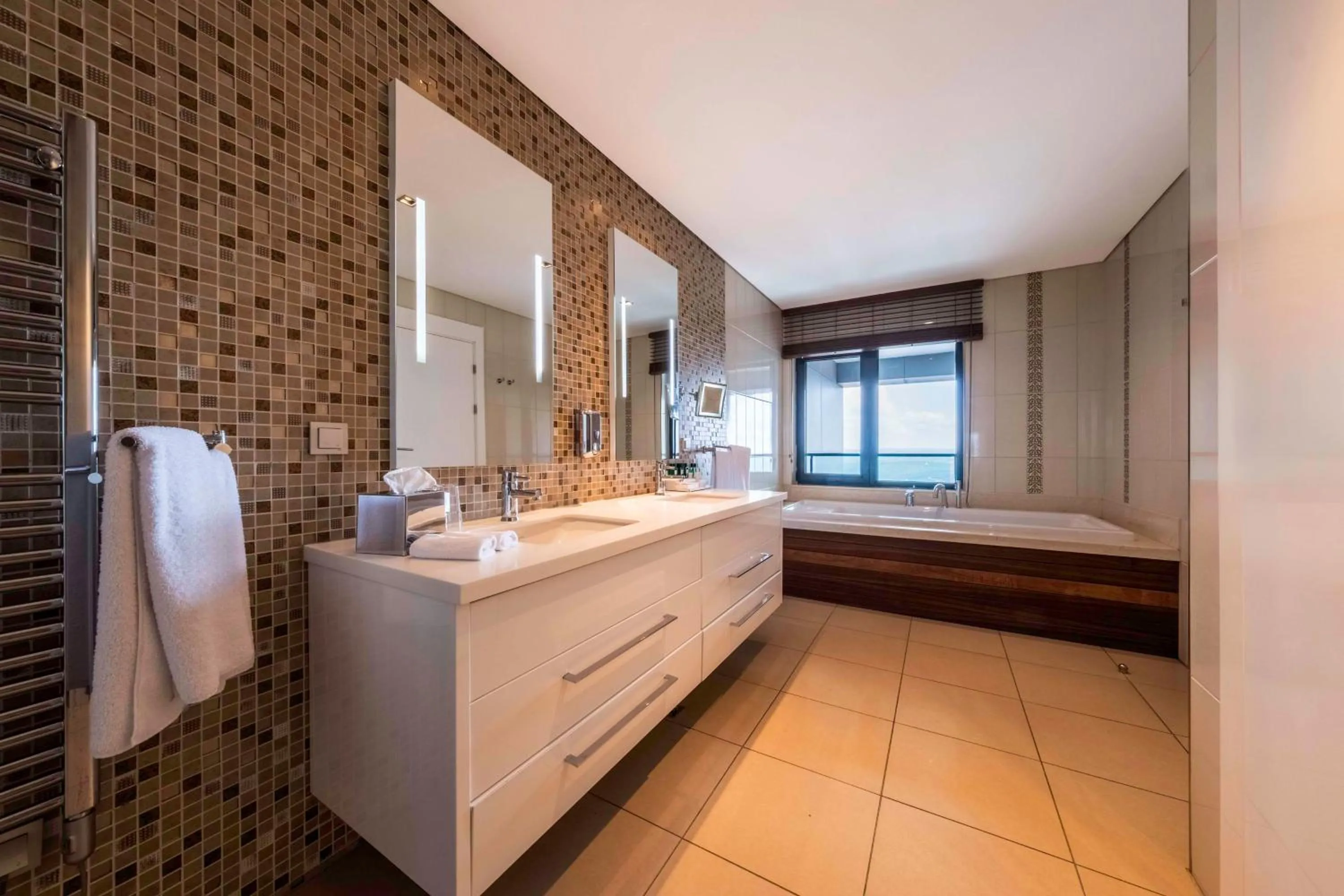Bathroom in Radisson Residences Avrupa TEM Istanbul