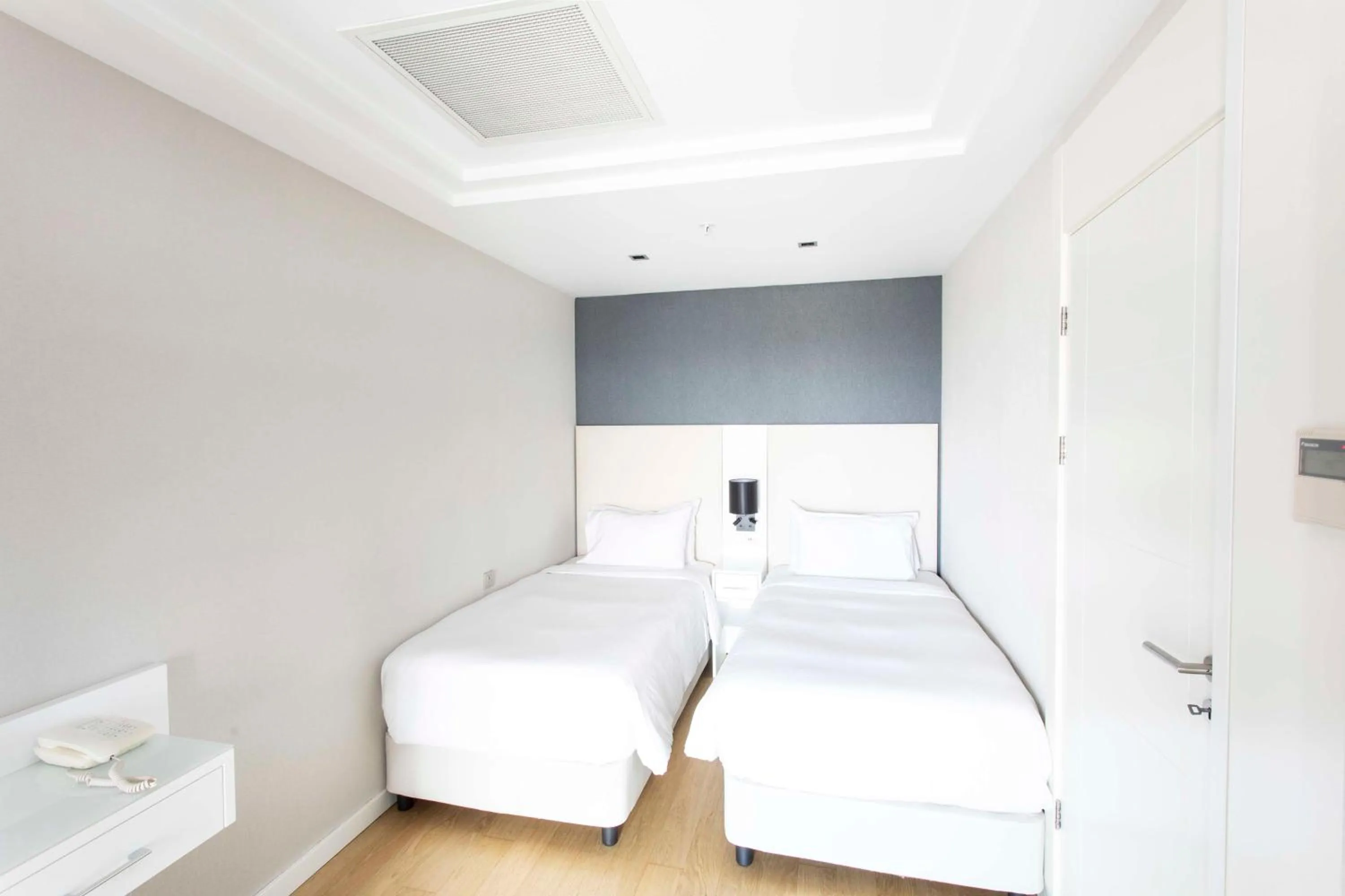 Bed in Radisson Residences Avrupa TEM Istanbul