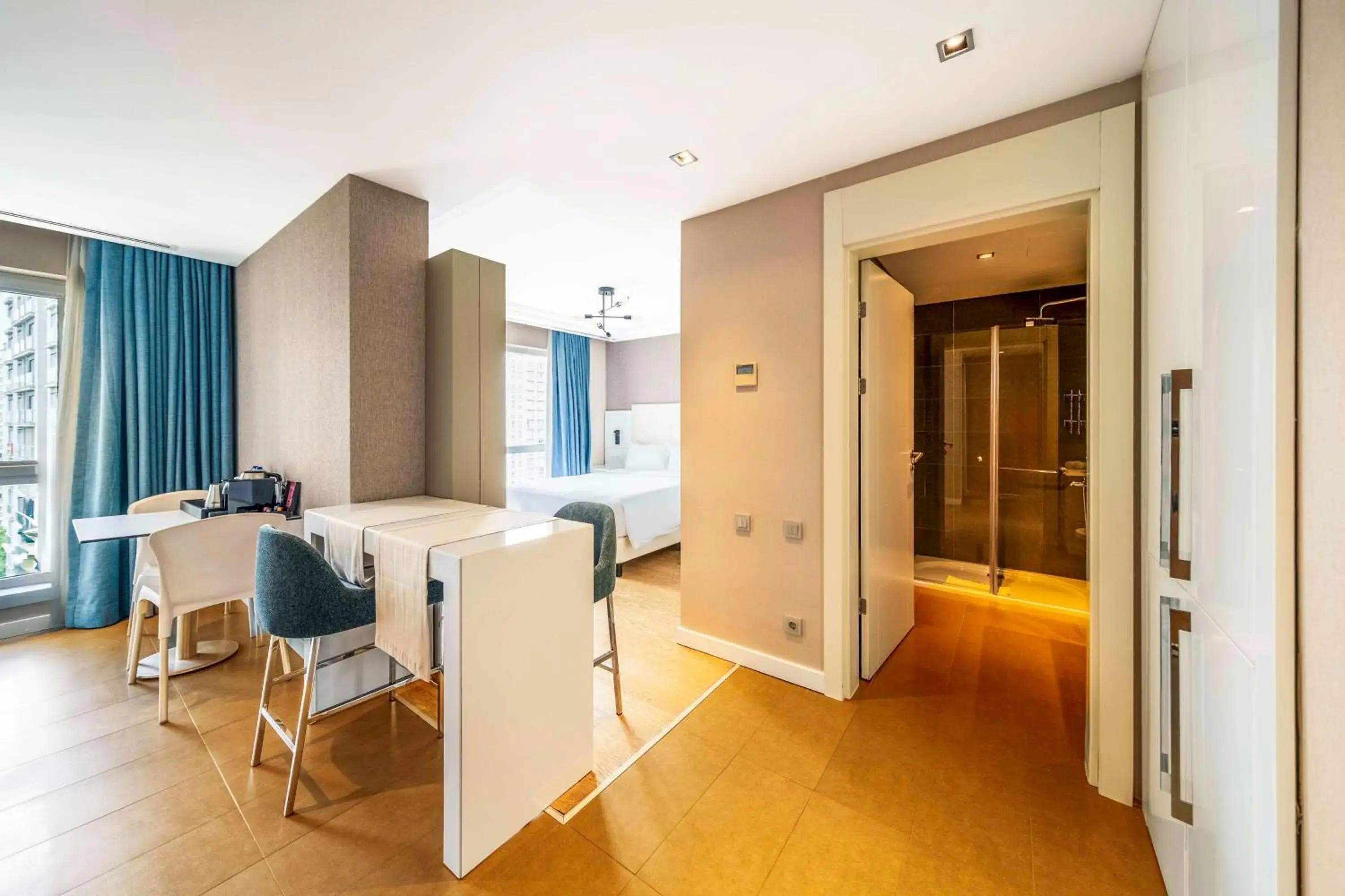 Living room in Radisson Residences Avrupa TEM Istanbul Living room in Radisson Residences Avrupa TEM Istanbul