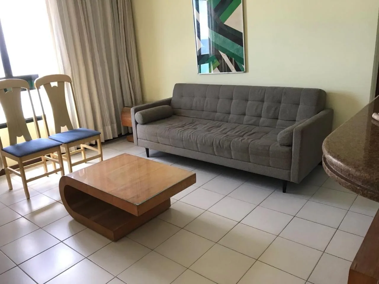 Flat no Pituba Sol 302 E 311