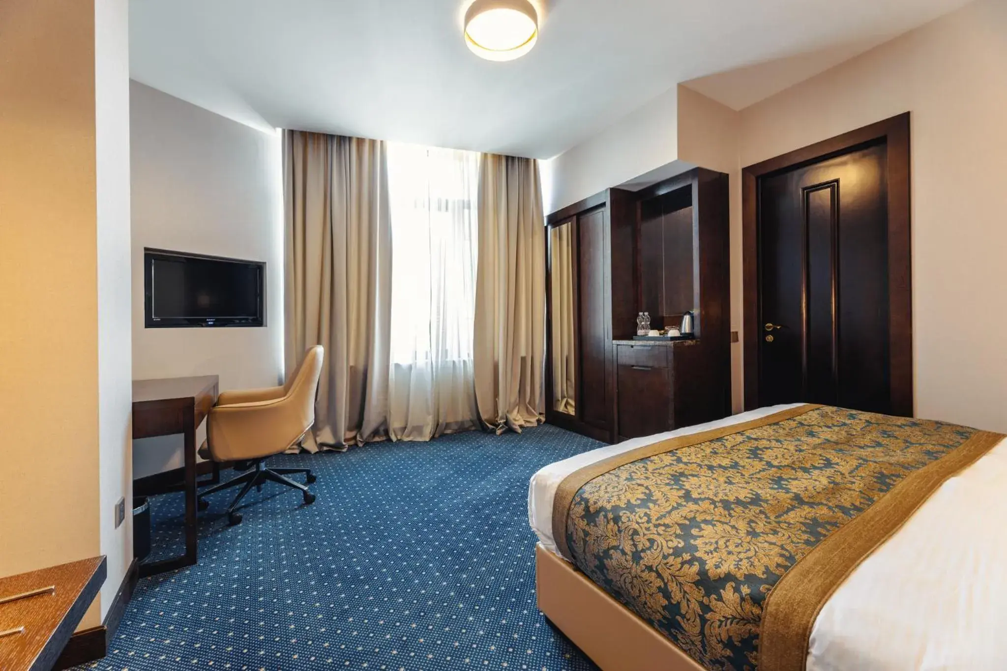 Bedroom, Bed in KMM Hotel Bedroom, Bed in KMM Hotel