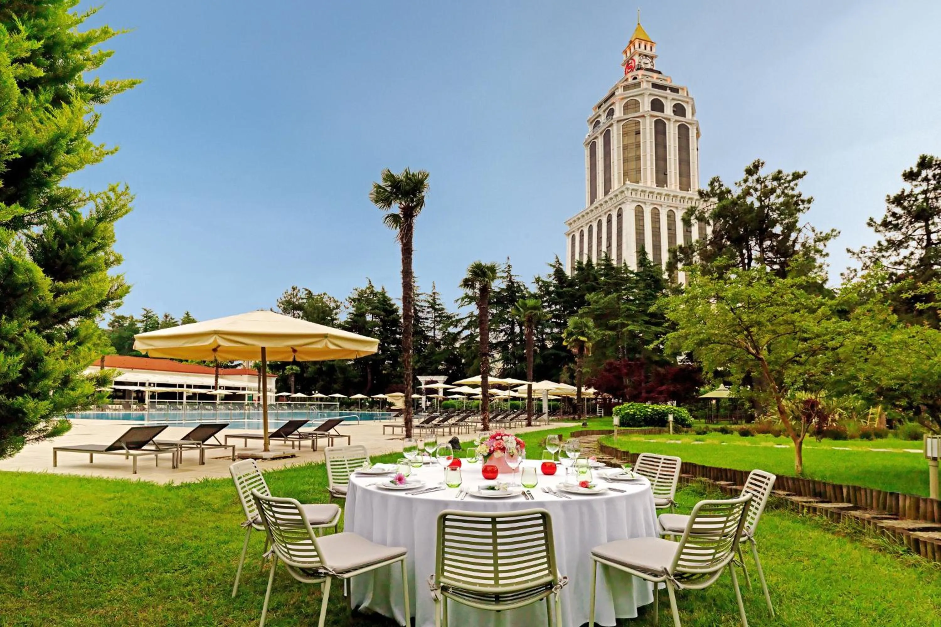 Lobby or reception in Sheraton Batumi Hotel