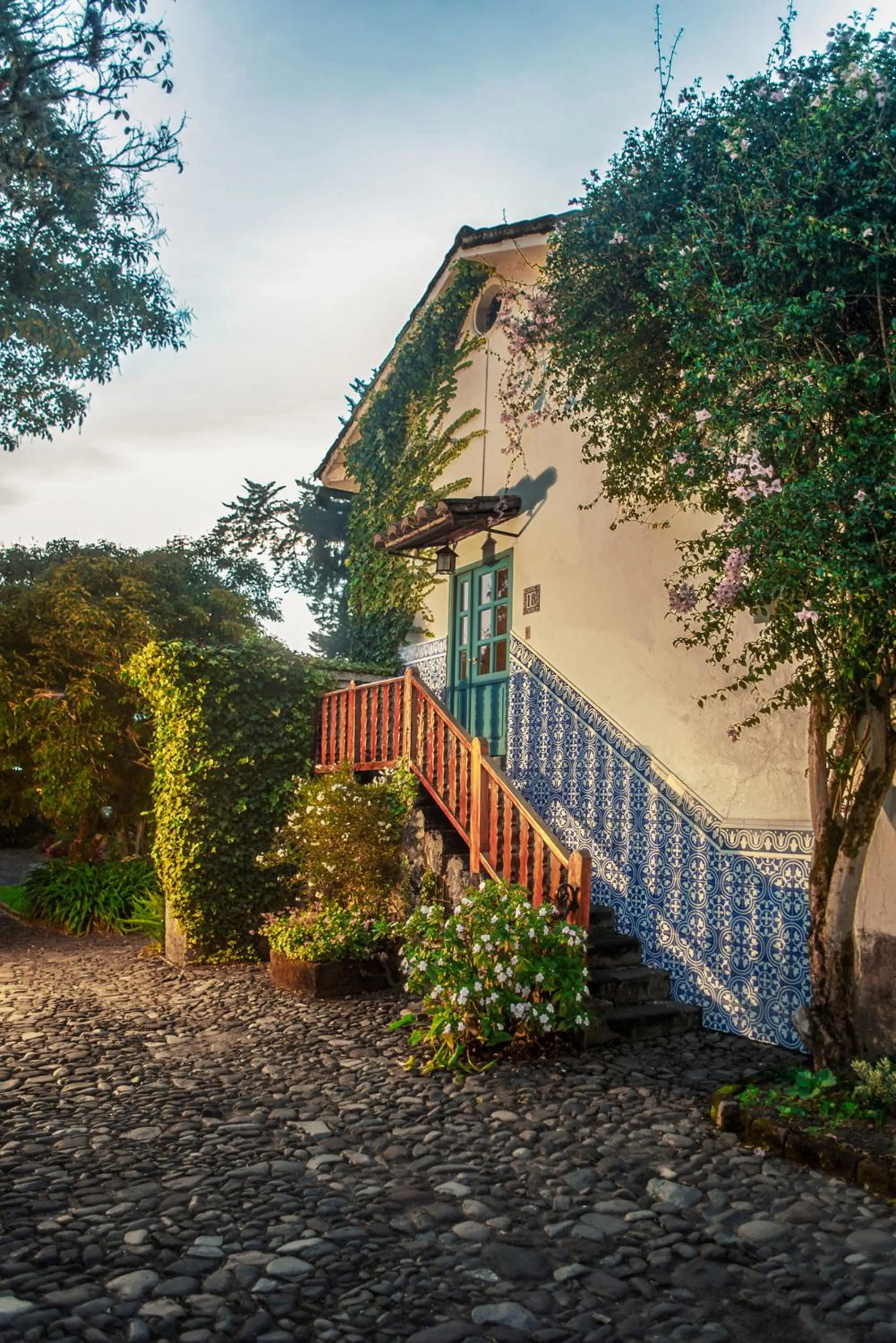 Property building in Hacienda Cusin