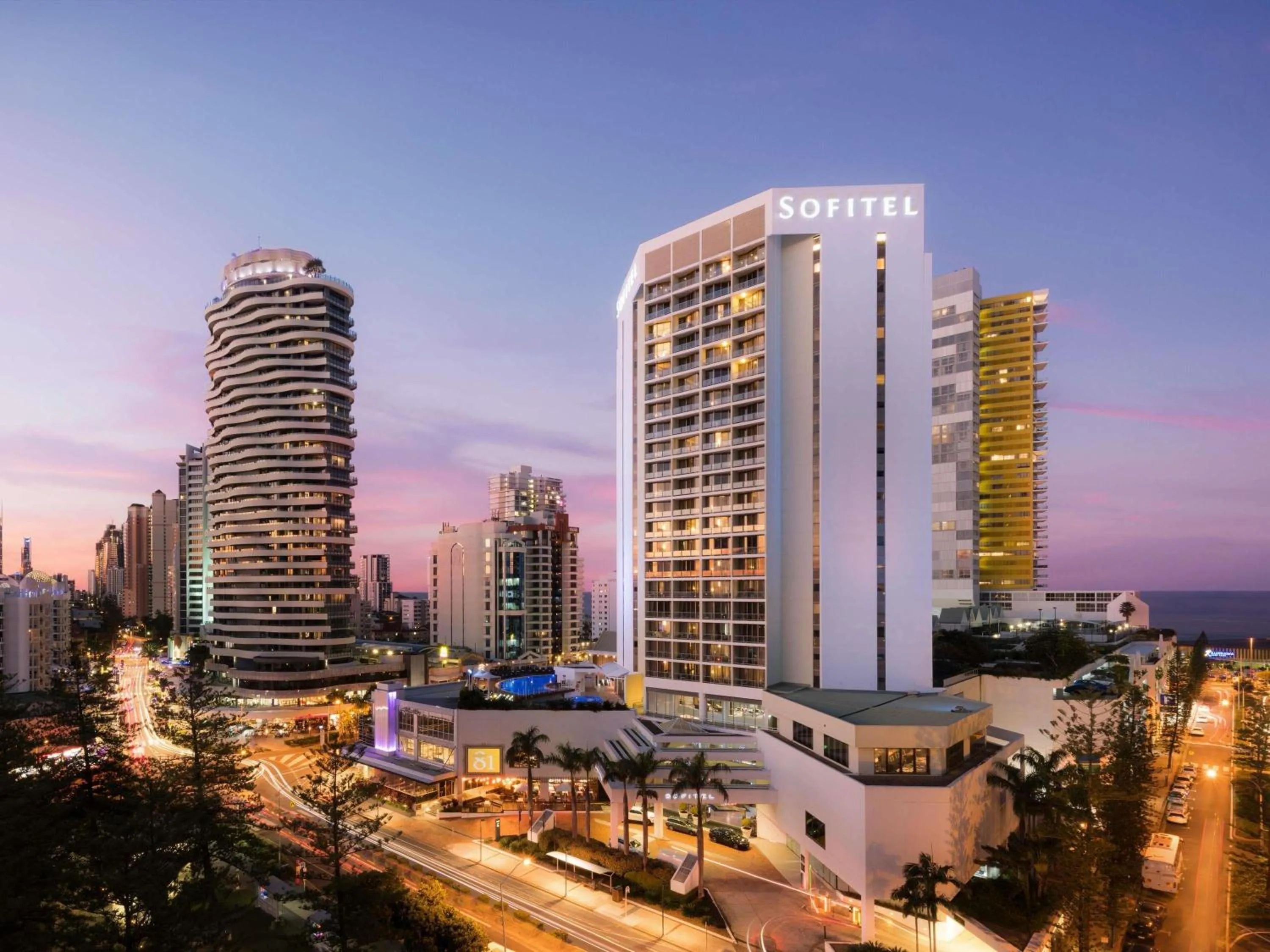 Bedroom in Sofitel Gold Coast Broadbeach