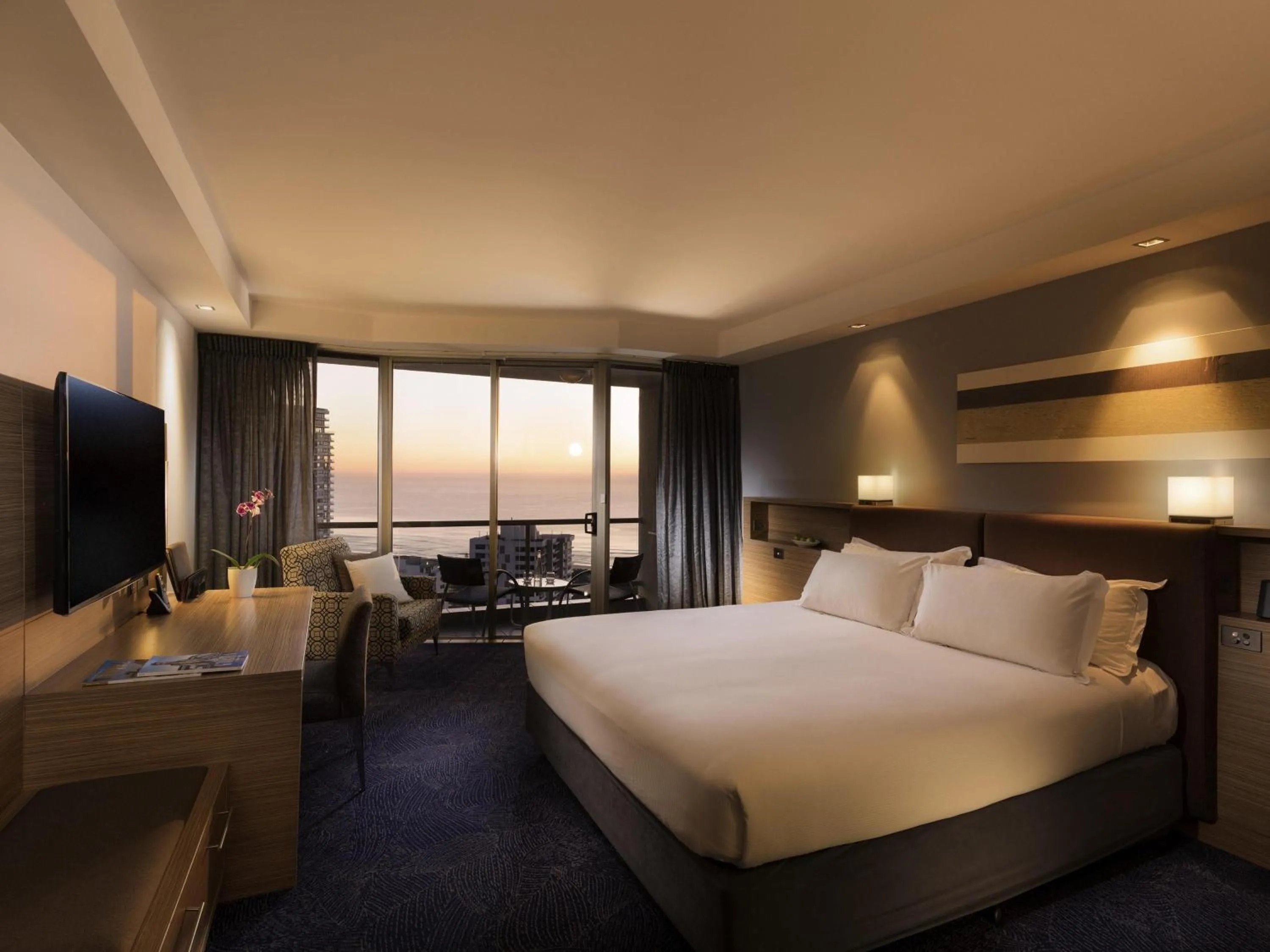 Bedroom, Bed in Sofitel Gold Coast Broadbeach
