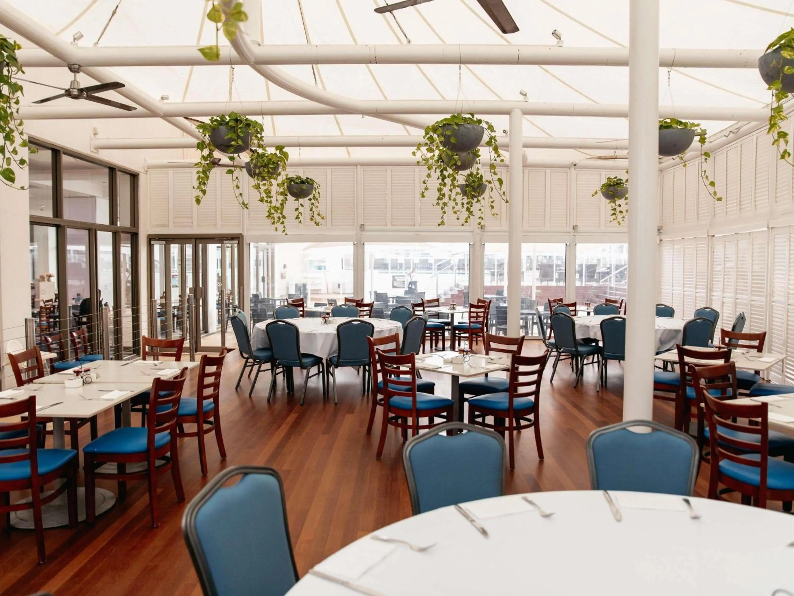 Restaurant/places to eat in Sofitel Gold Coast Broadbeach