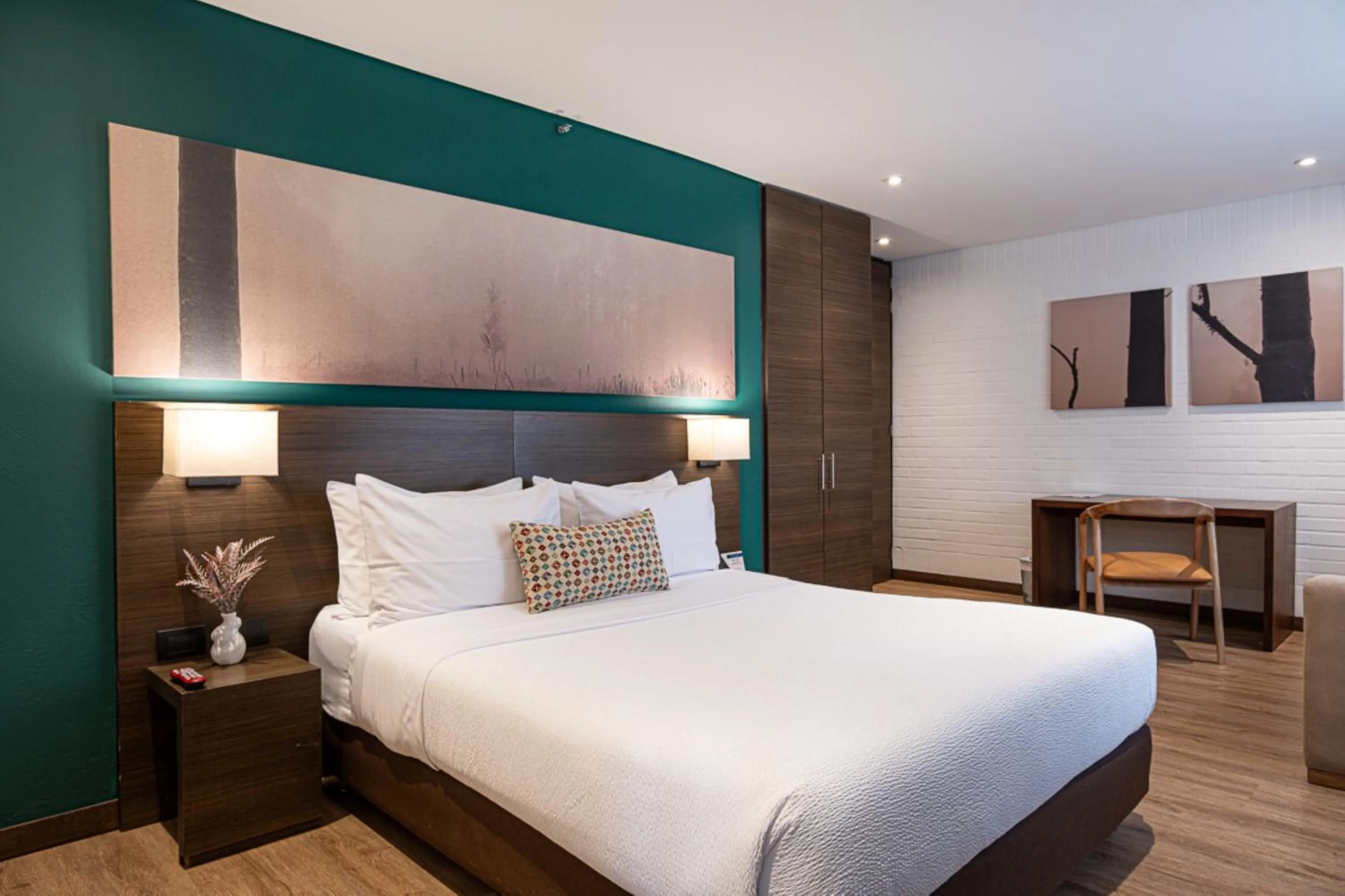 Bedroom, Bed in 84 DC Bogotá By OxoHotel