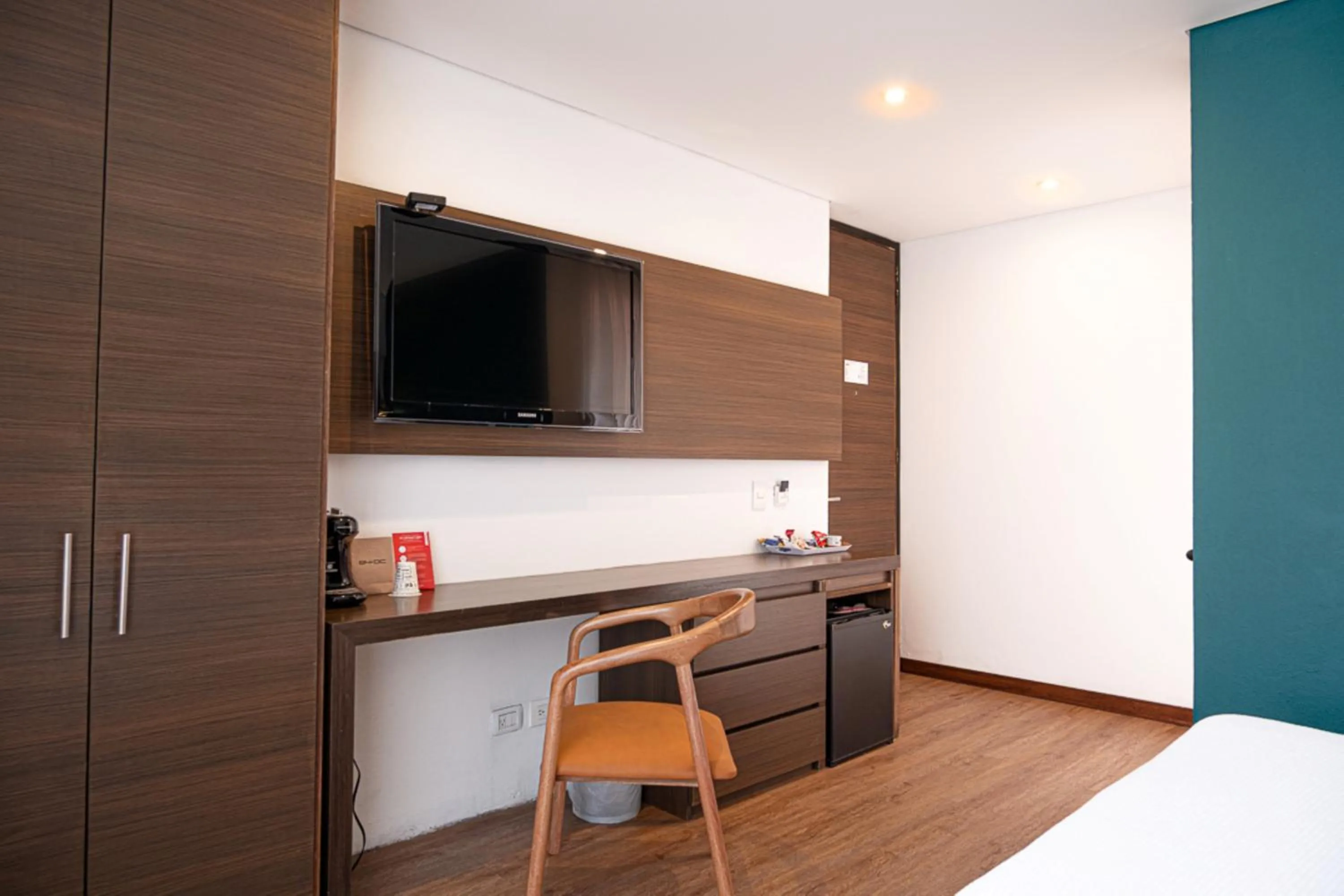 Bedroom, Bed in 84 DC Bogotá By OxoHotel