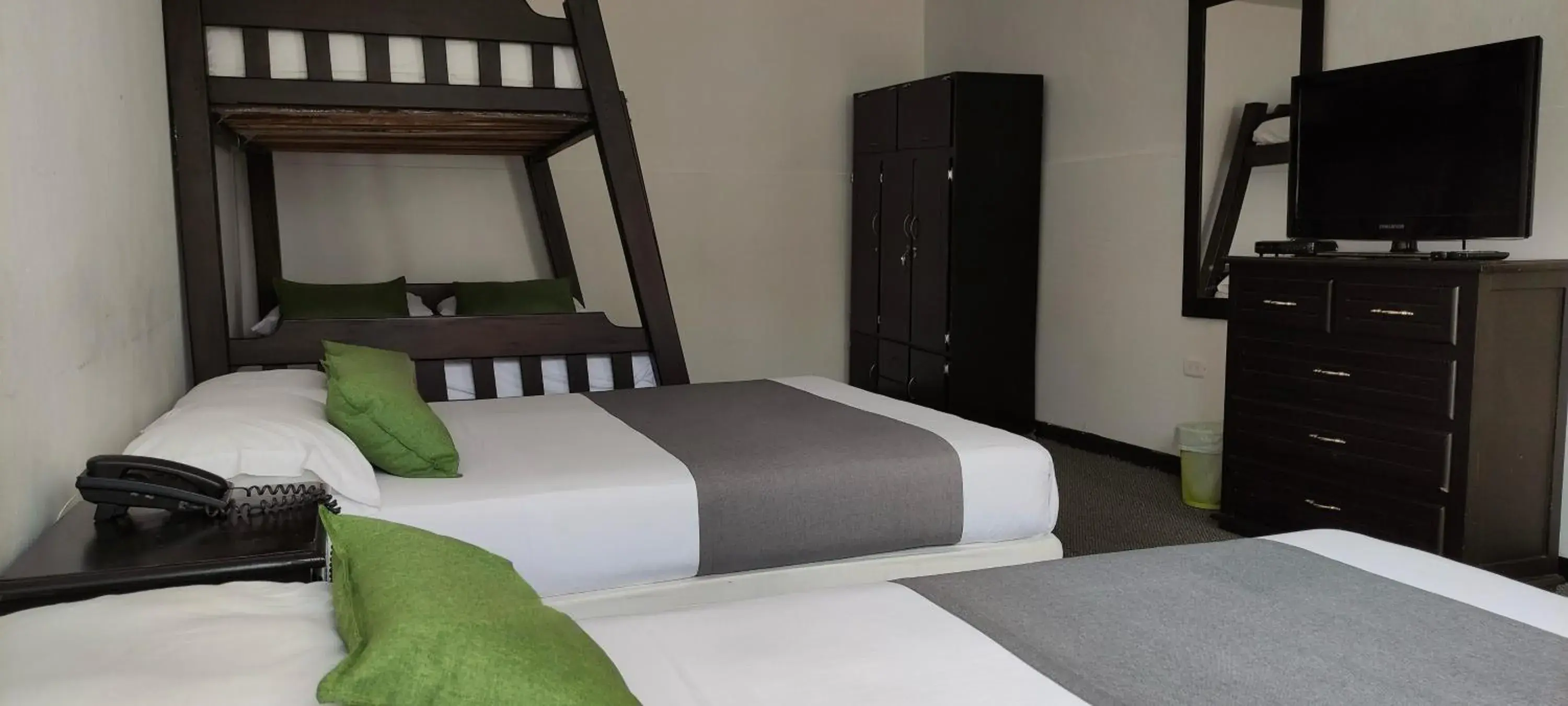 Standard Family Room in Hotel Premium Real Standard Family Room in Hotel Premium Real