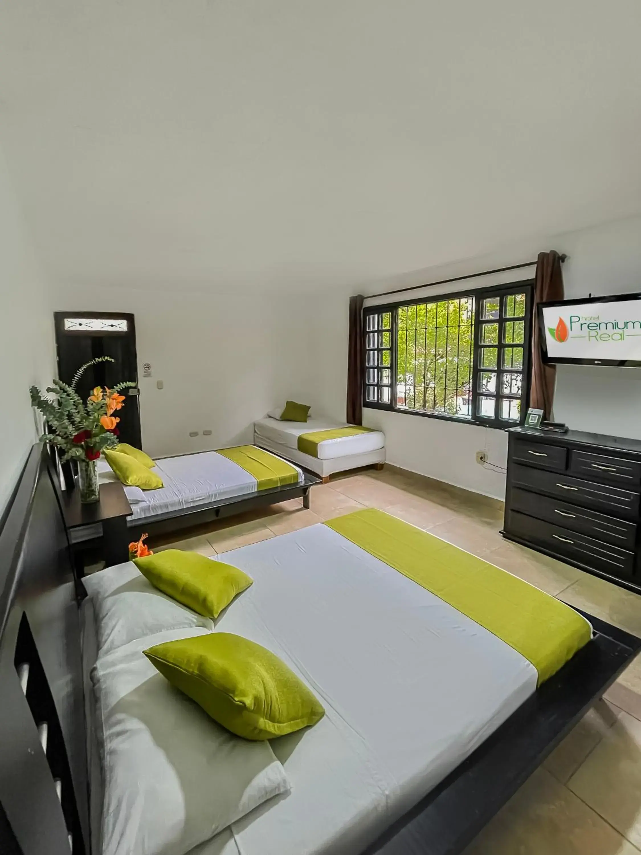 Family Room in Hotel Premium Real Family Room in Hotel Premium Real