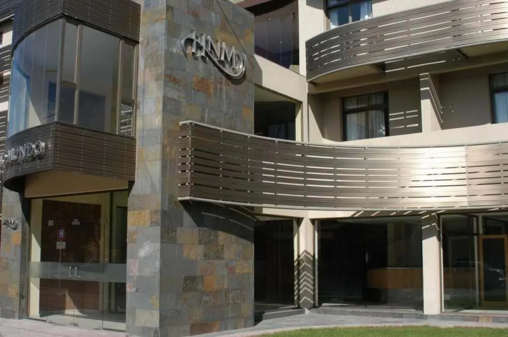 Property building in Nuevo Mundo