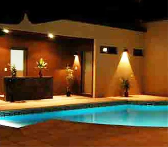 Night in Nuevo Mundo