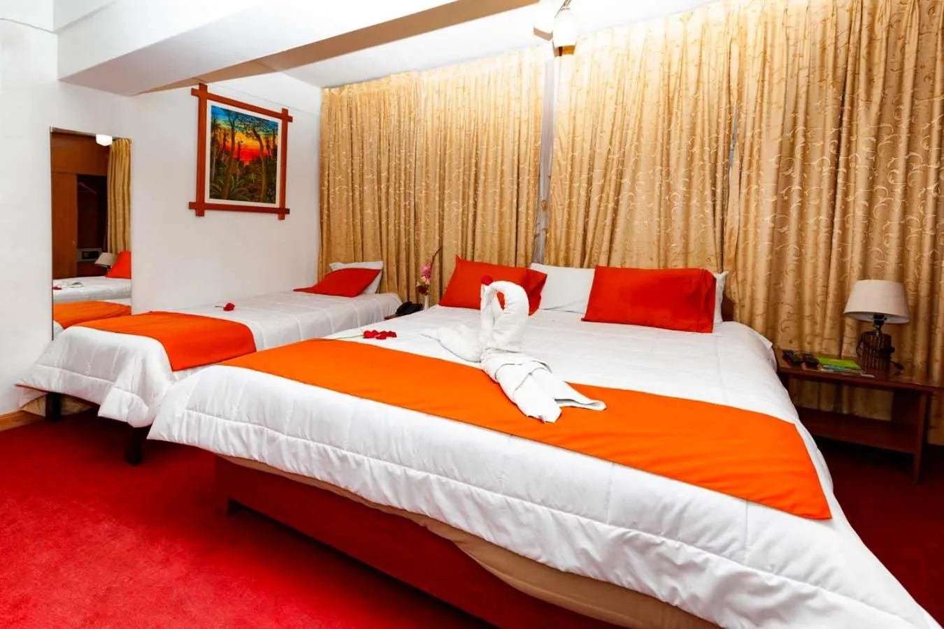 Bed in Hotel Sol del Oriente Cusco