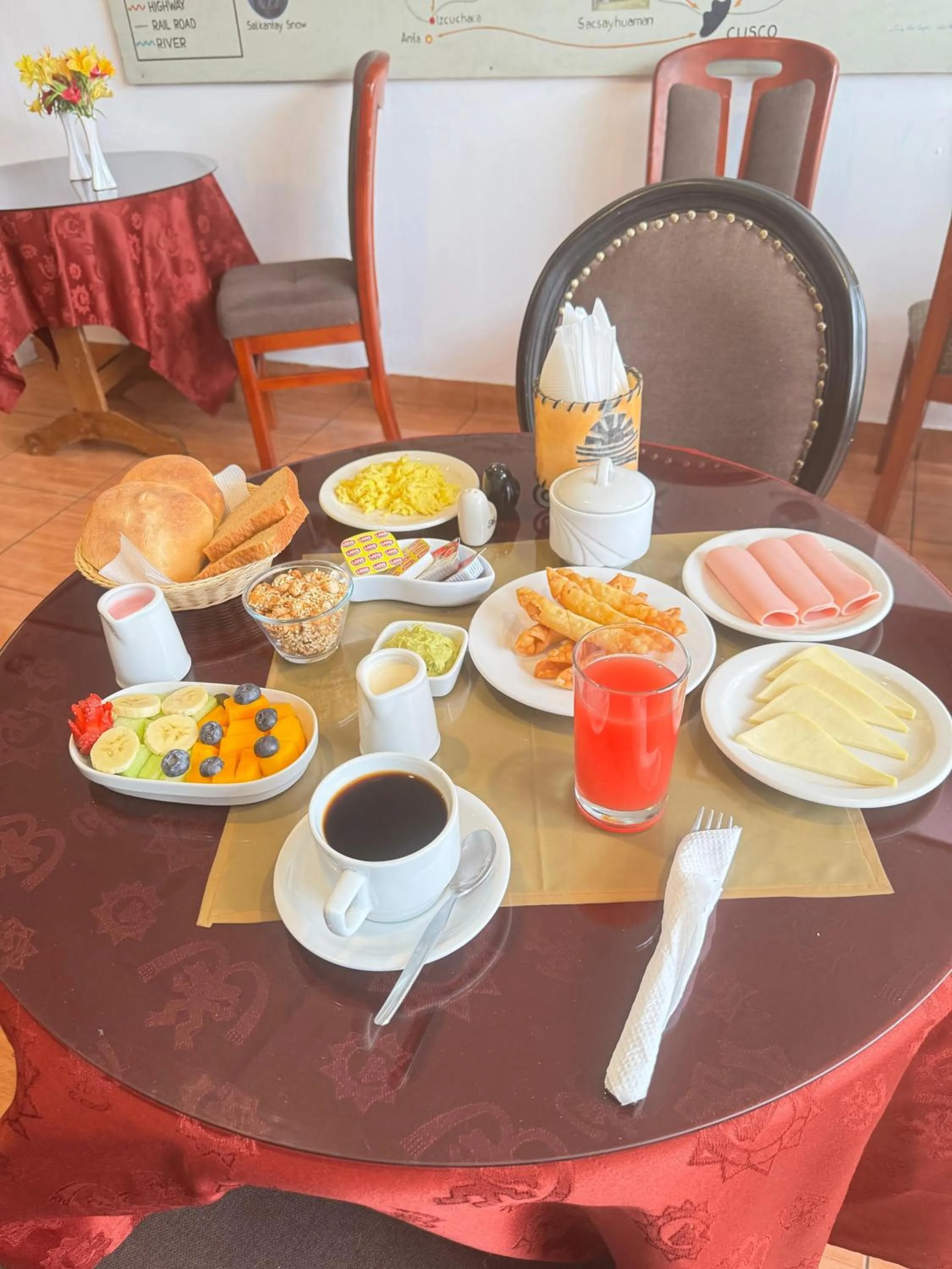 Breakfast in Hotel Sol del Oriente Cusco