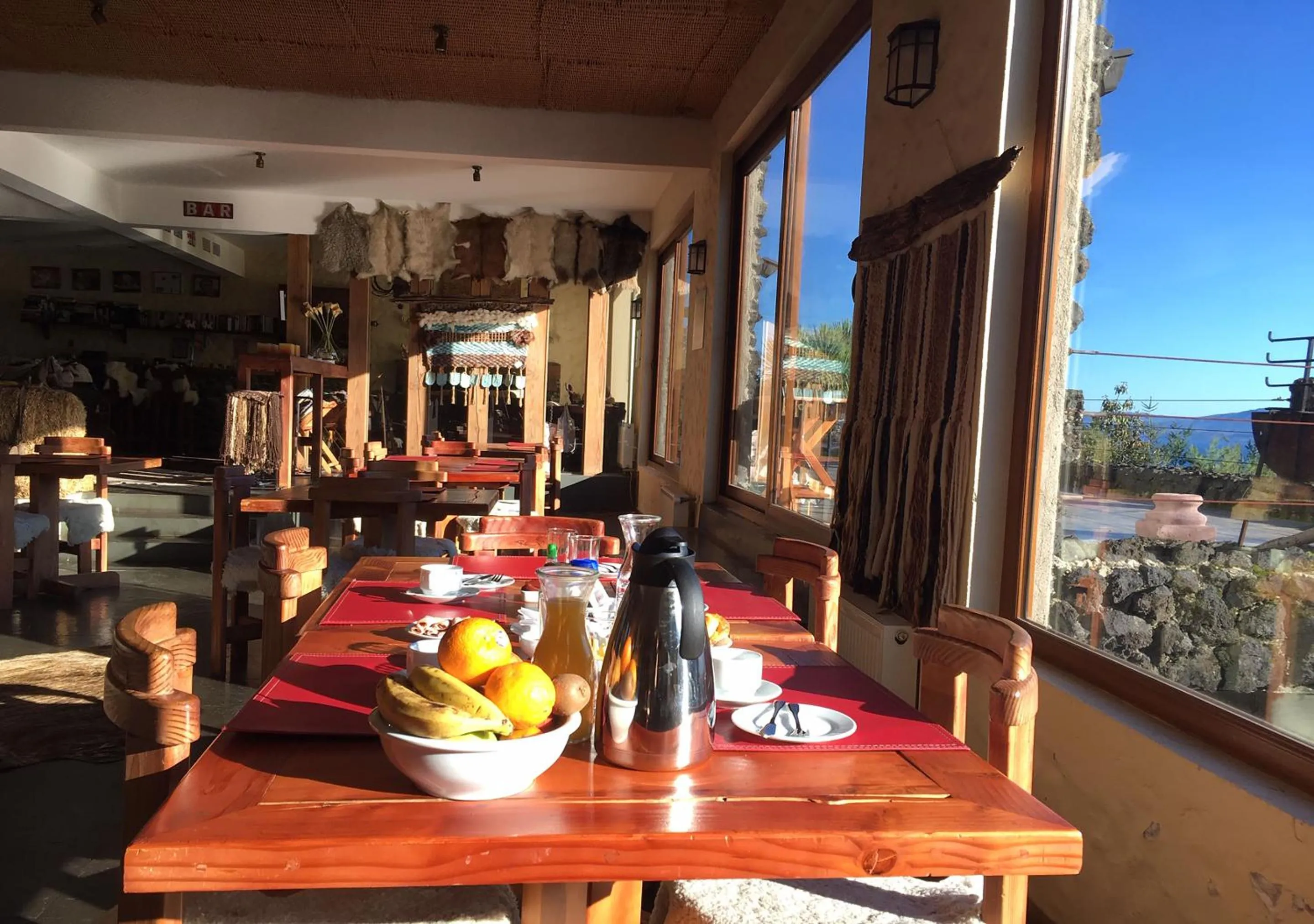 Restaurant/places to eat in Hotel CasaEstablo by DOT Boutique