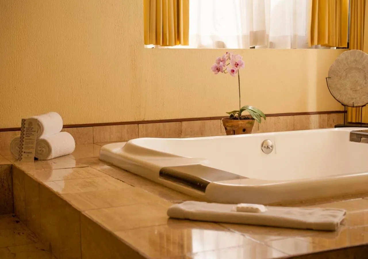 Hot Tub in Wyndham San Jose Herradura