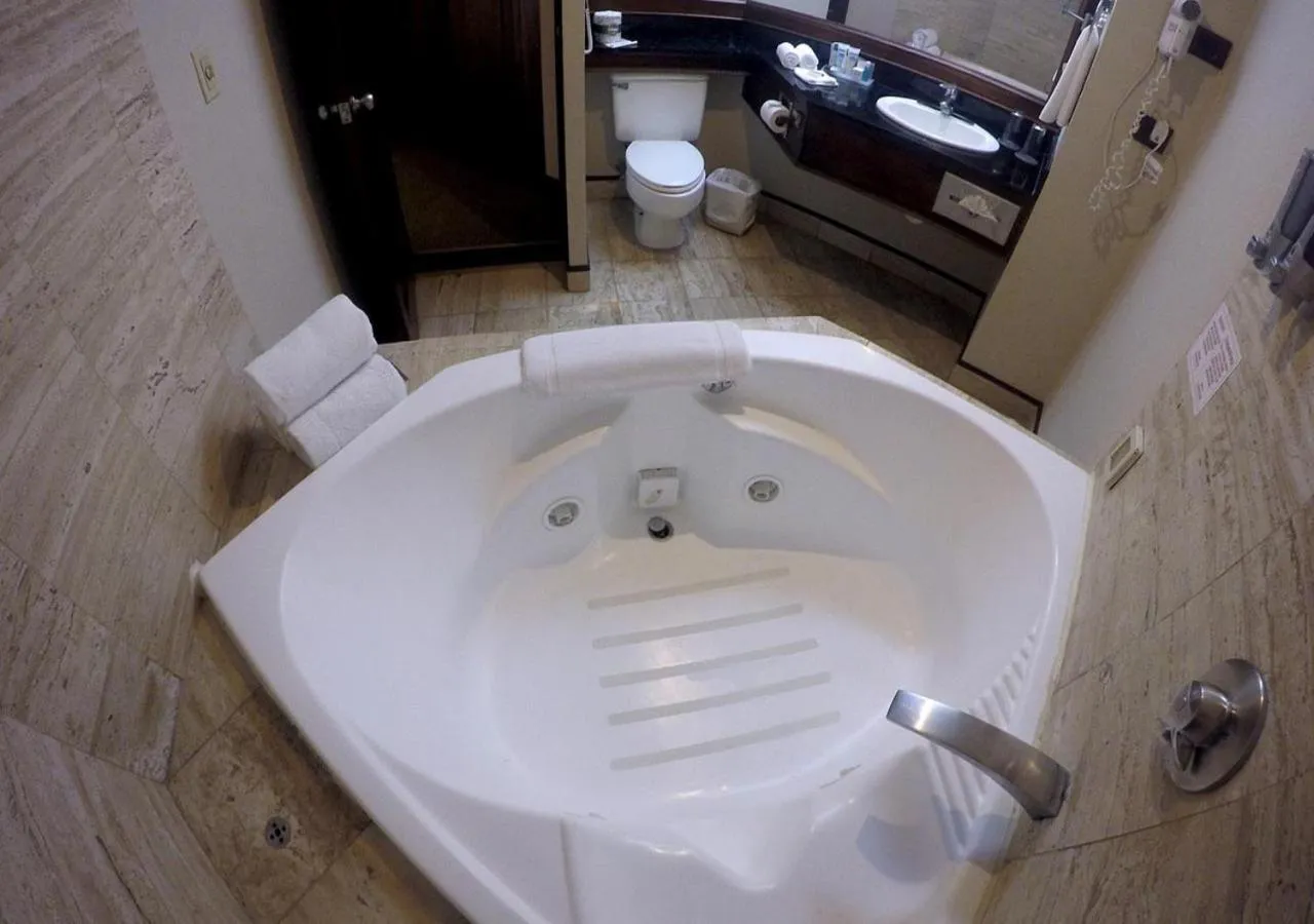 Hot Tub in Wyndham San Jose Herradura
