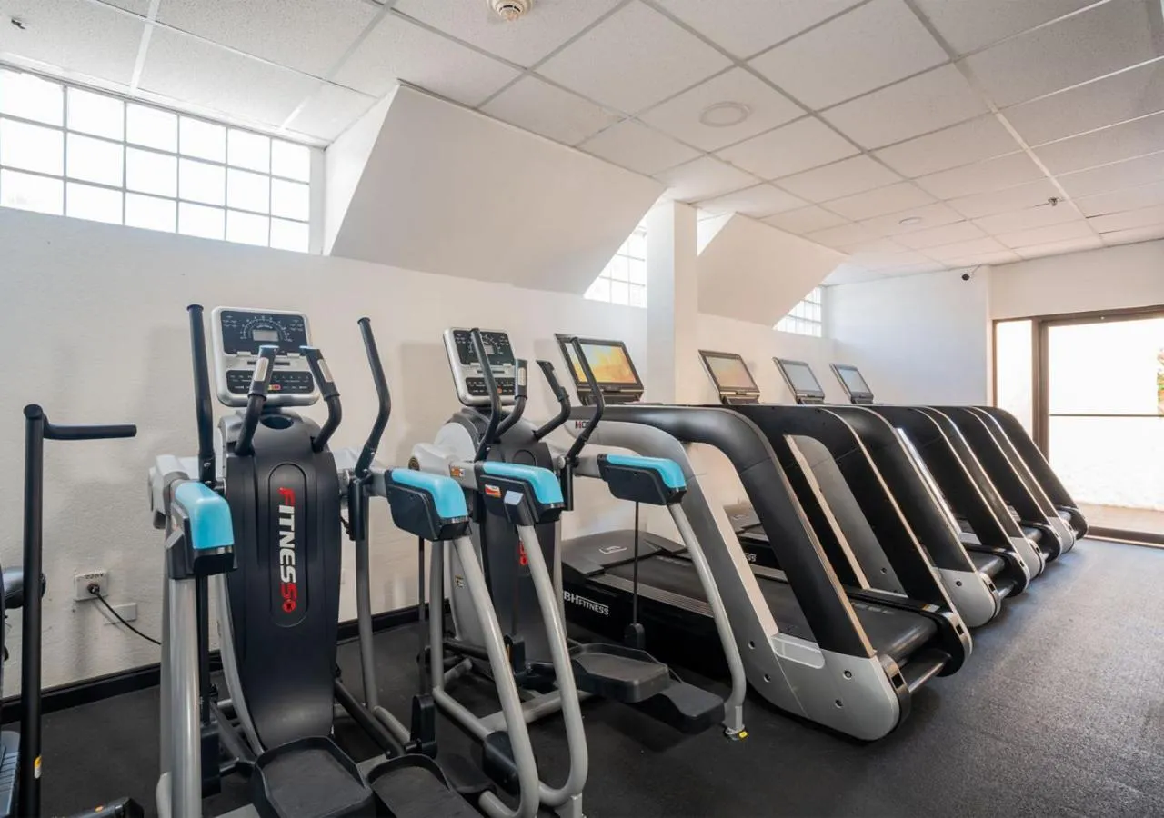 Fitness centre/facilities in Wyndham San Jose Herradura