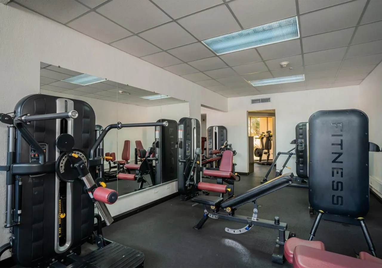Fitness centre/facilities in Wyndham San Jose Herradura