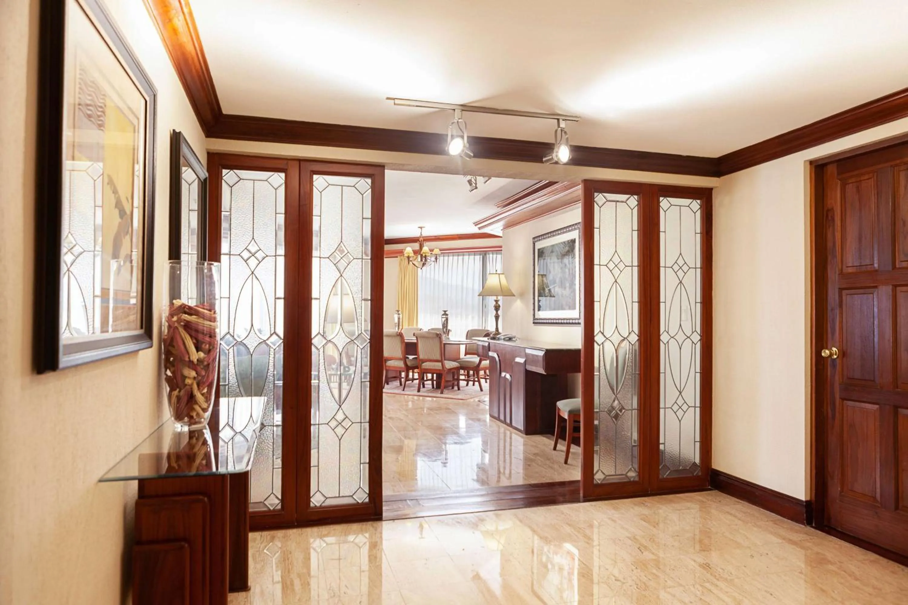 Photo of the whole room in Wyndham San Jose Herradura