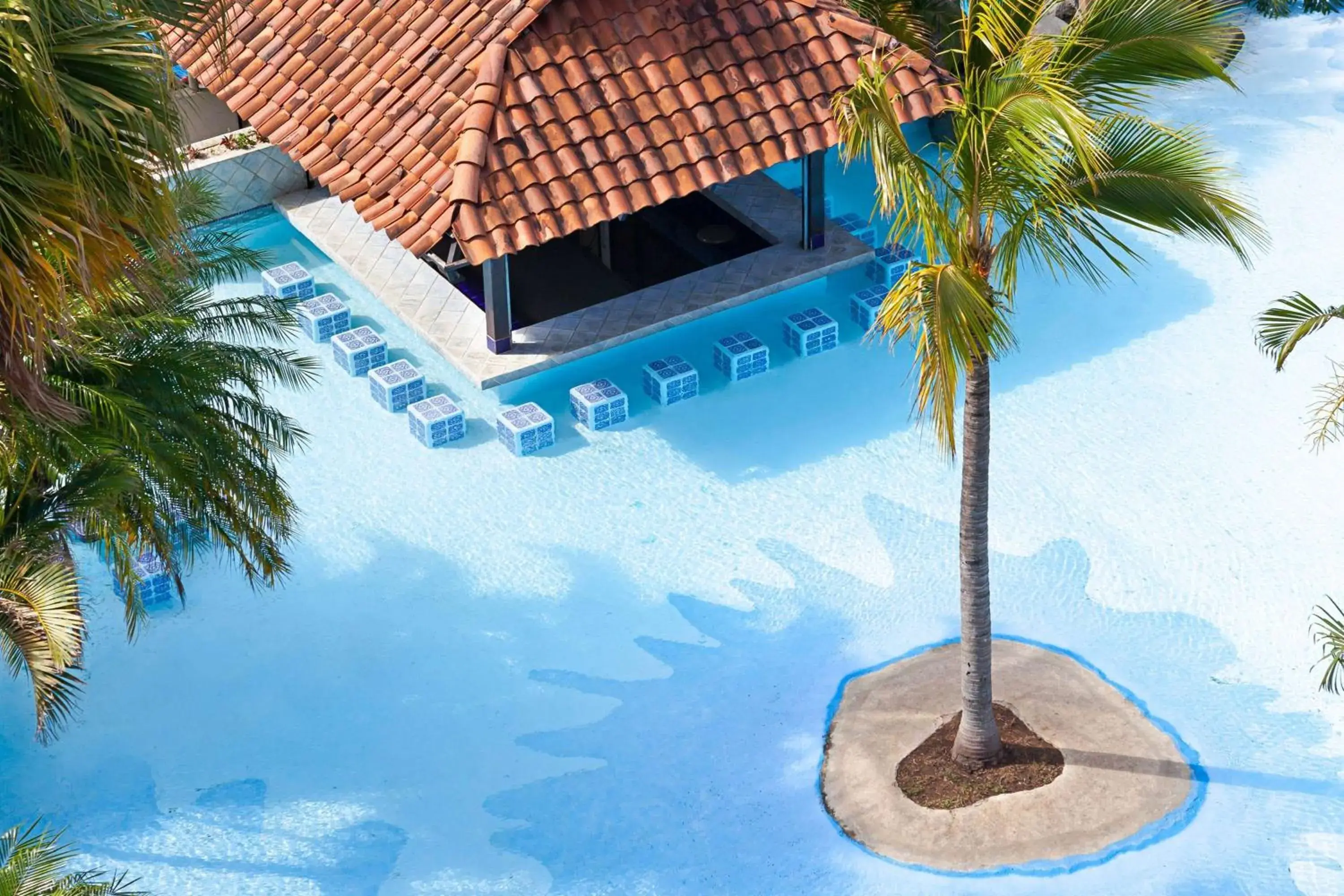 Pool view in Wyndham San Jose Herradura Pool view in Wyndham San Jose Herradura