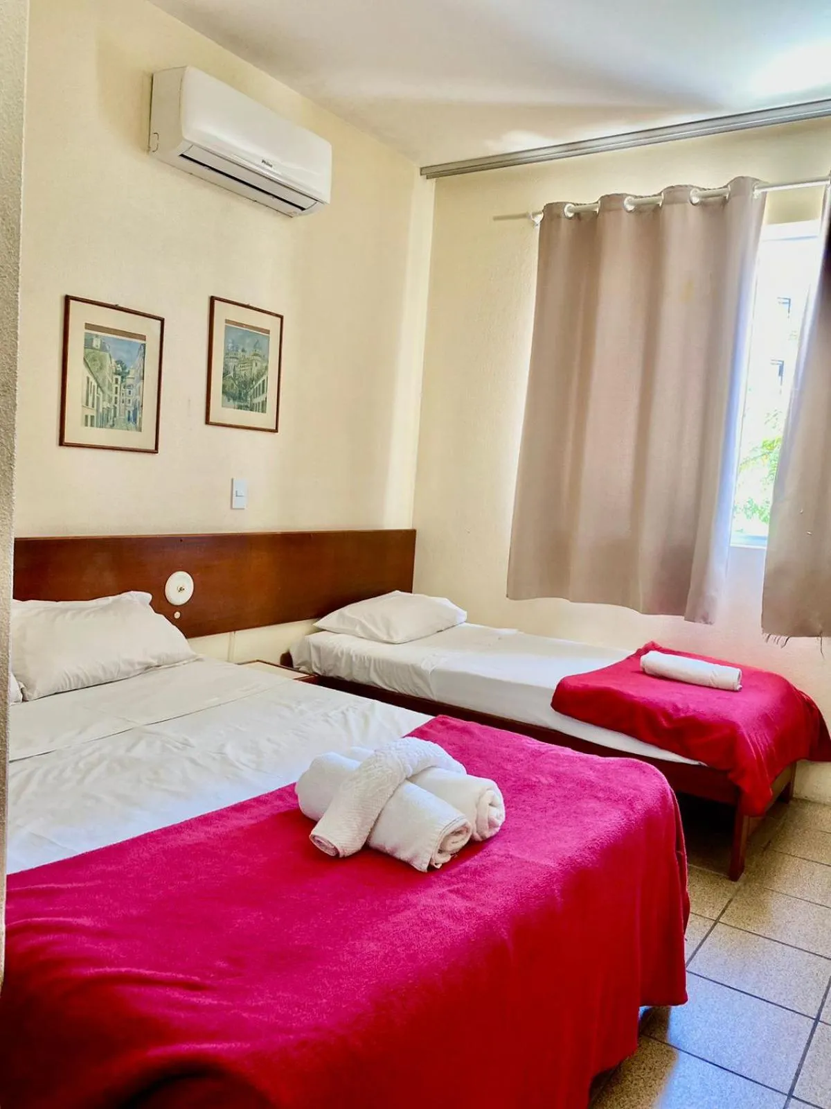 Bed in Canascenter Apart Hotel