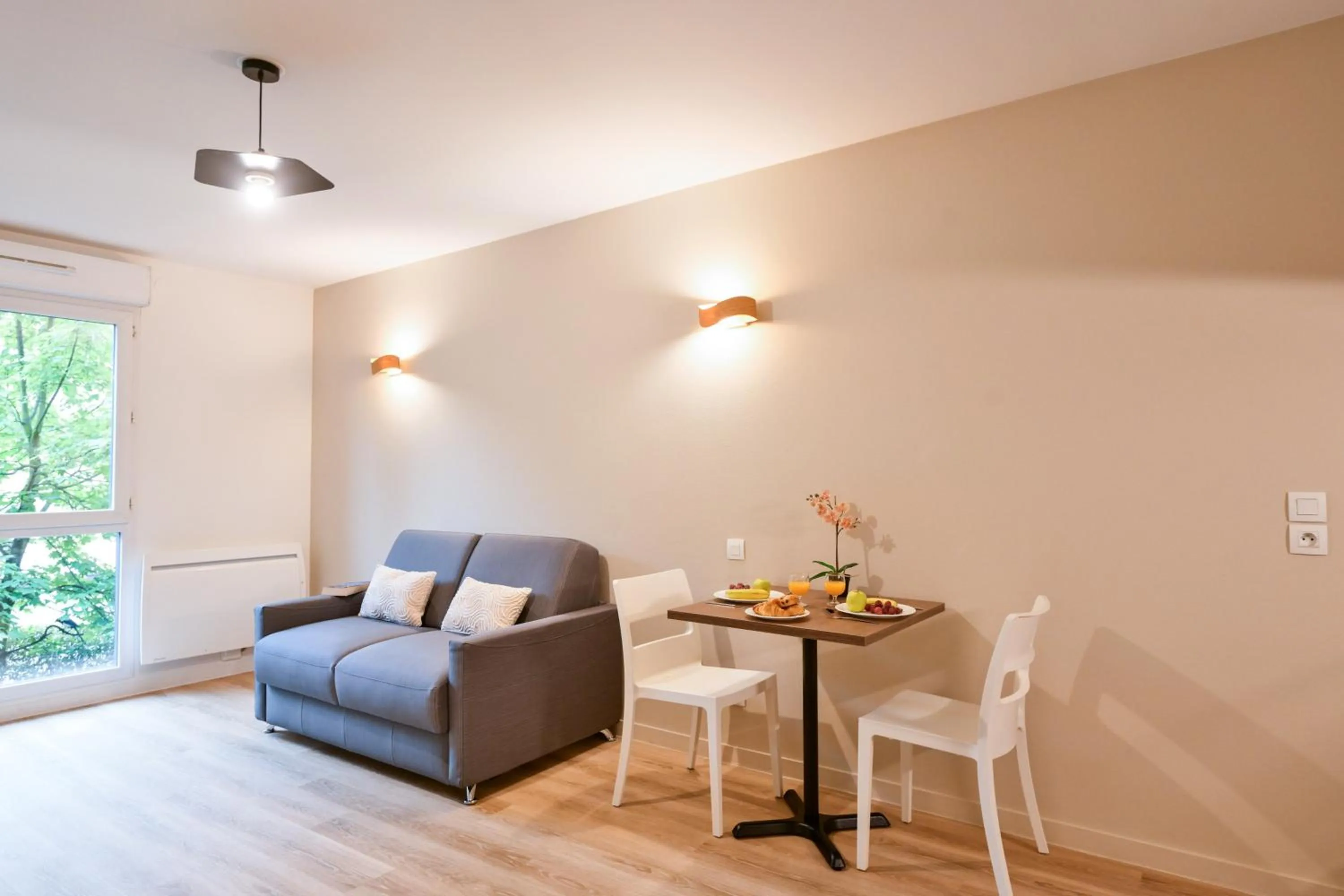 Living room in Comfort Aparthotel Versailles, St Cyr l'Ecole