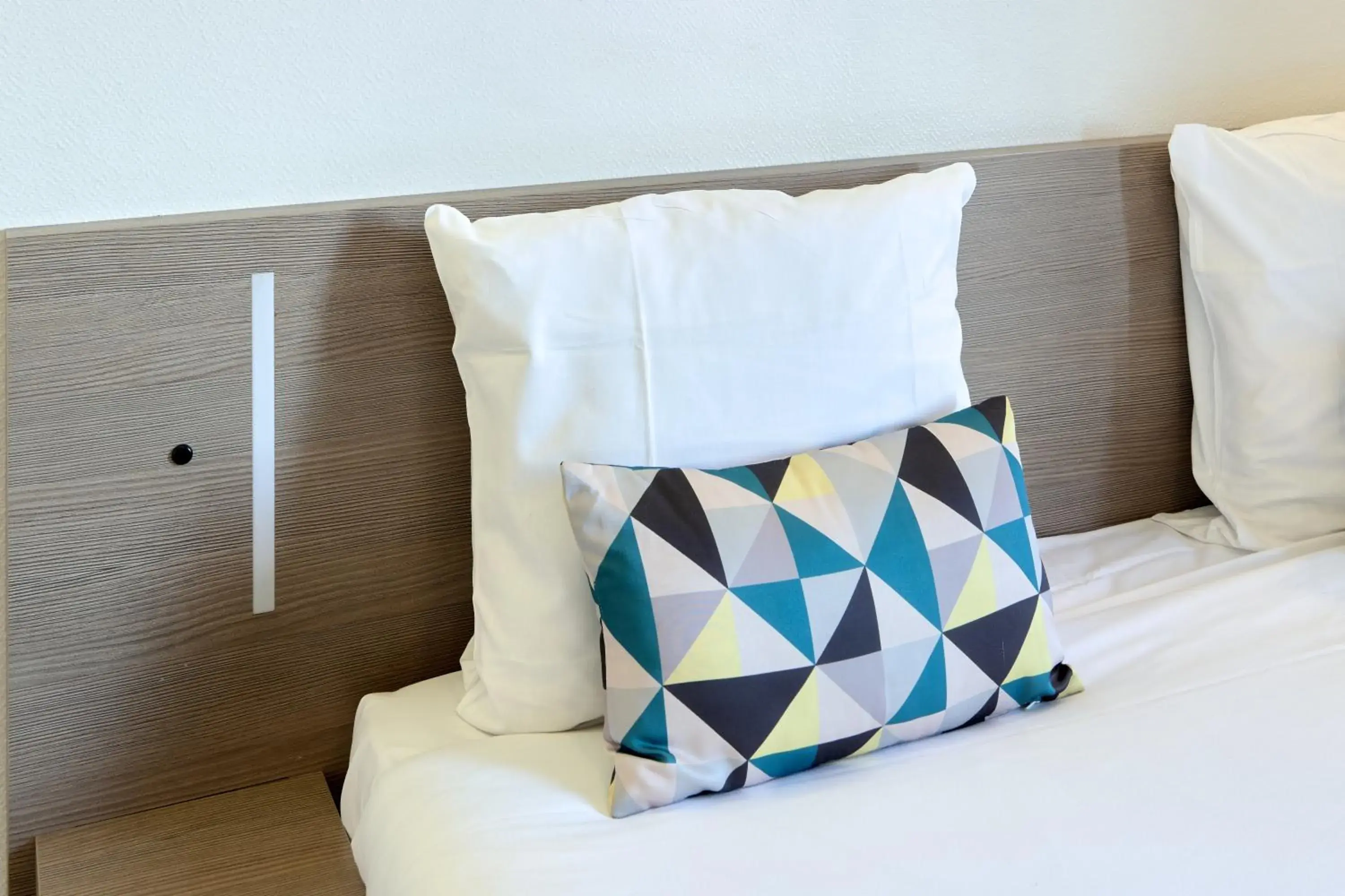 Two-Bedroom Apartment in Comfort Aparthotel Versailles, St Cyr l'Ecole Two-Bedroom Apartment in Comfort Aparthotel Versailles, St Cyr l'Ecole