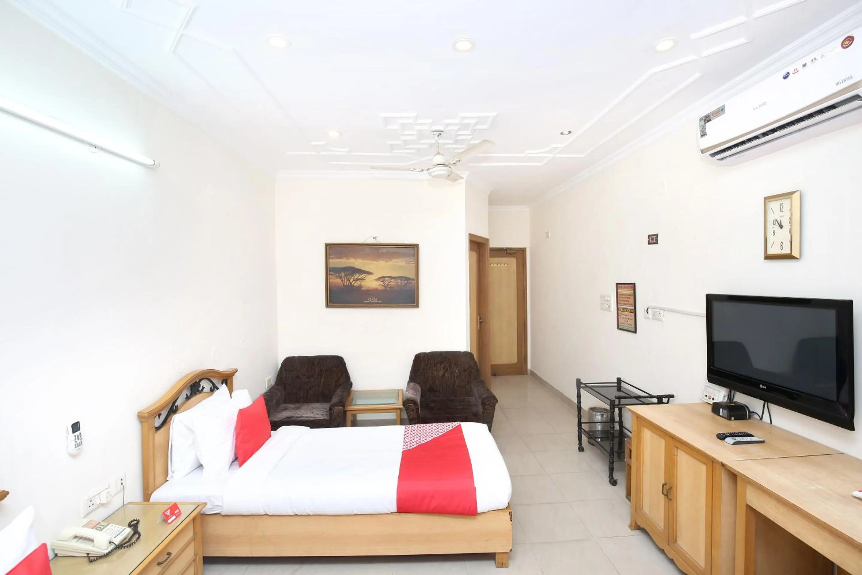 Bedroom, Bed in Hotel O Le Bon Ton