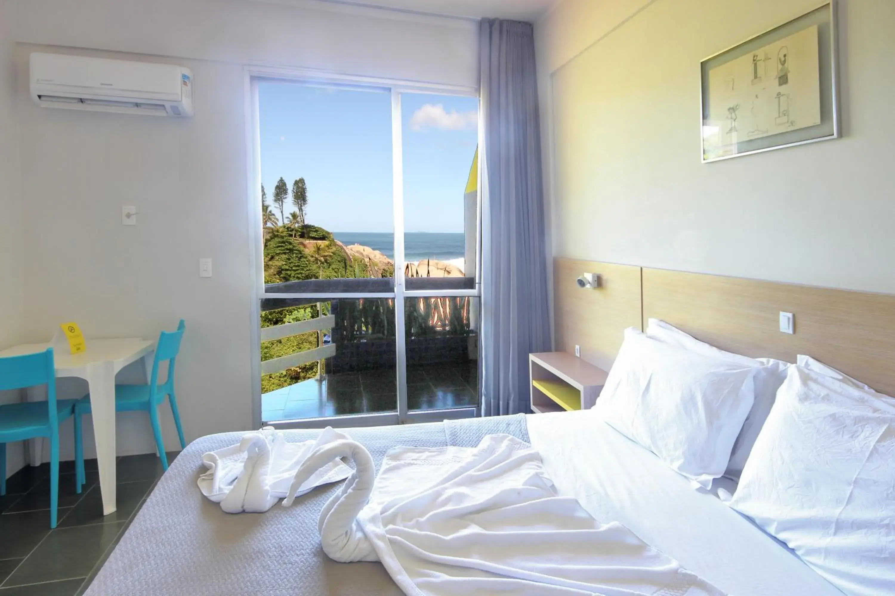 Deluxe Suite with Sea View in Cris Hotel Deluxe Suite with Sea View in Cris Hotel