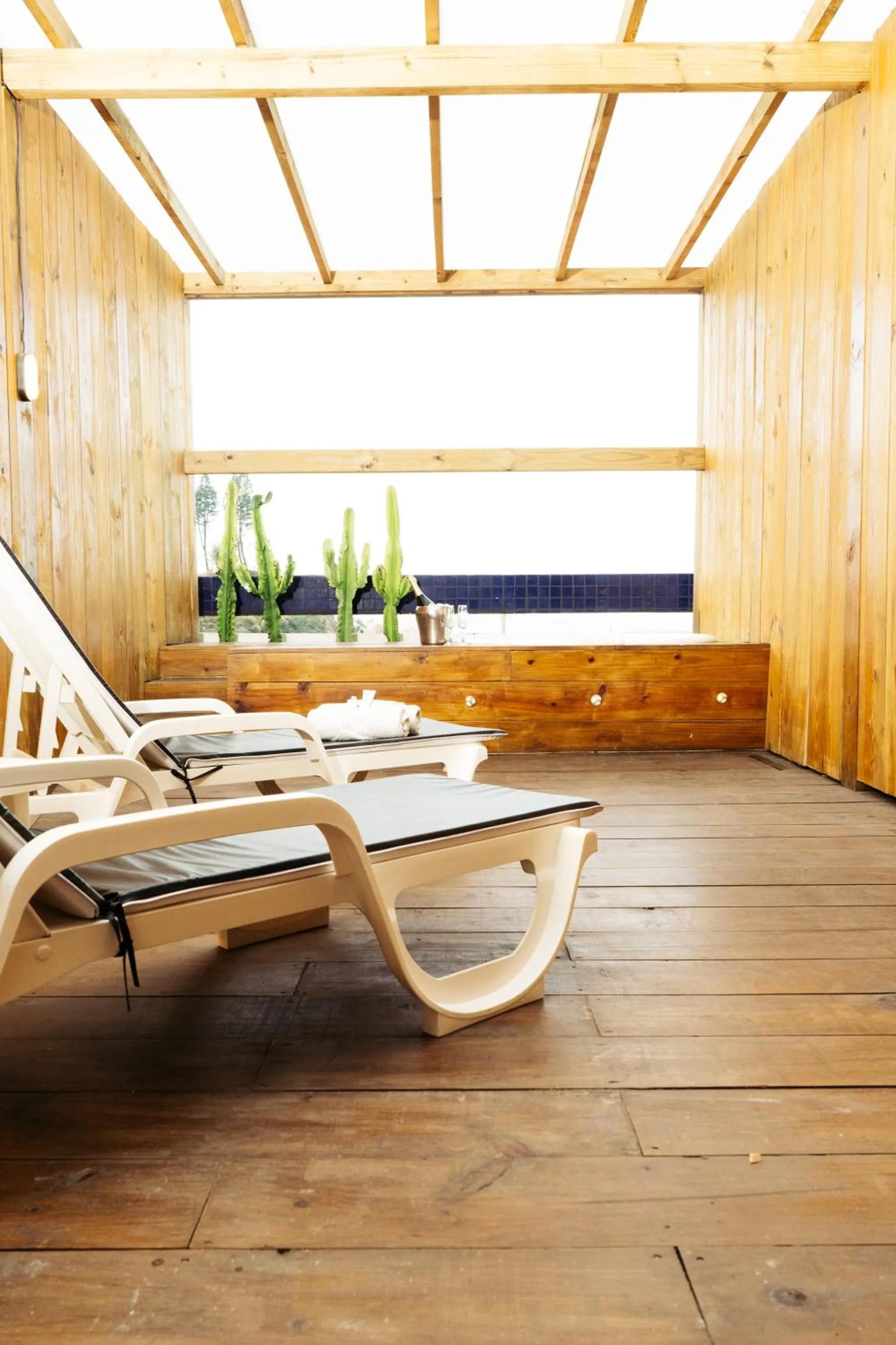 Seating area in Cris Hotel