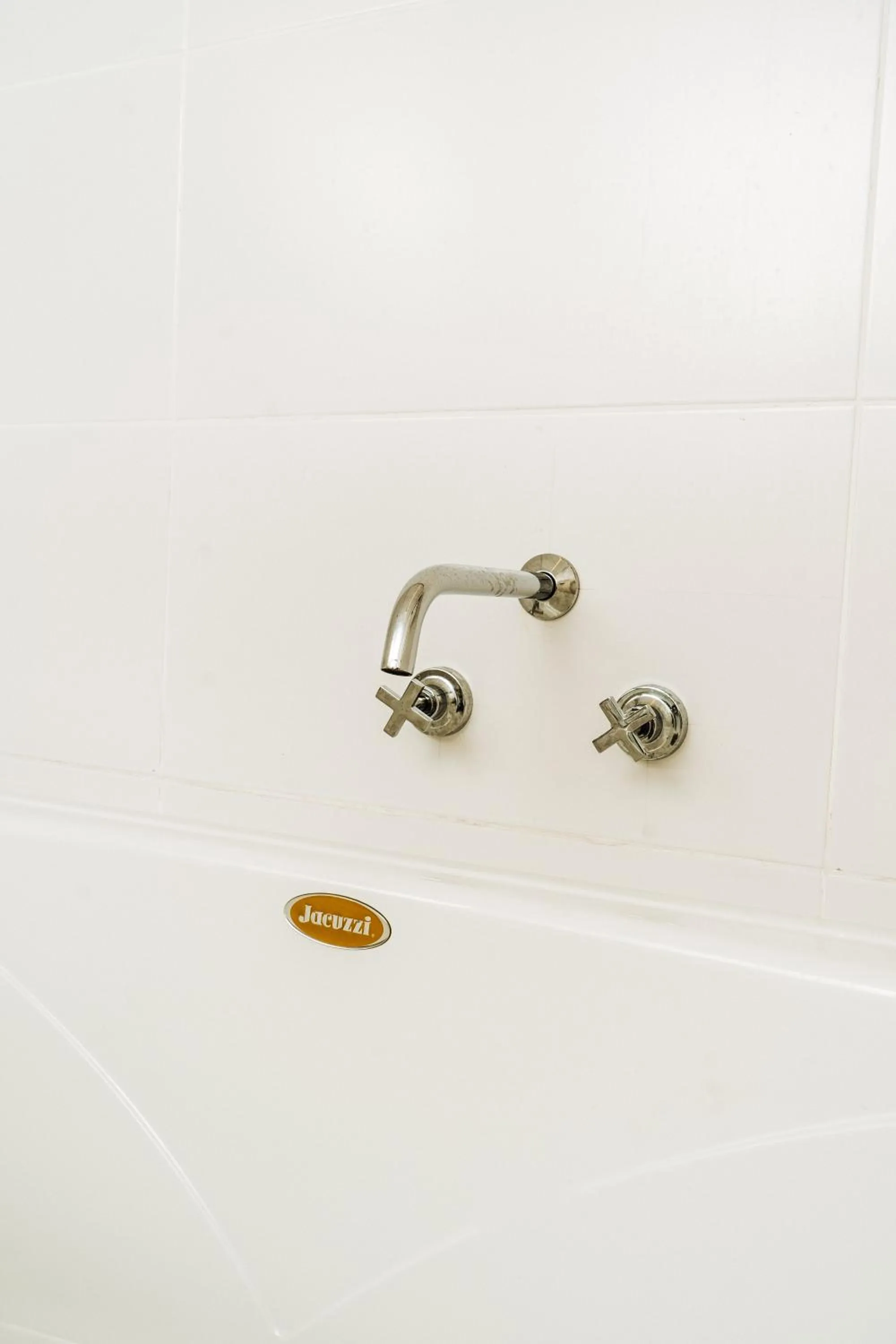 Bathroom in Cris Hotel