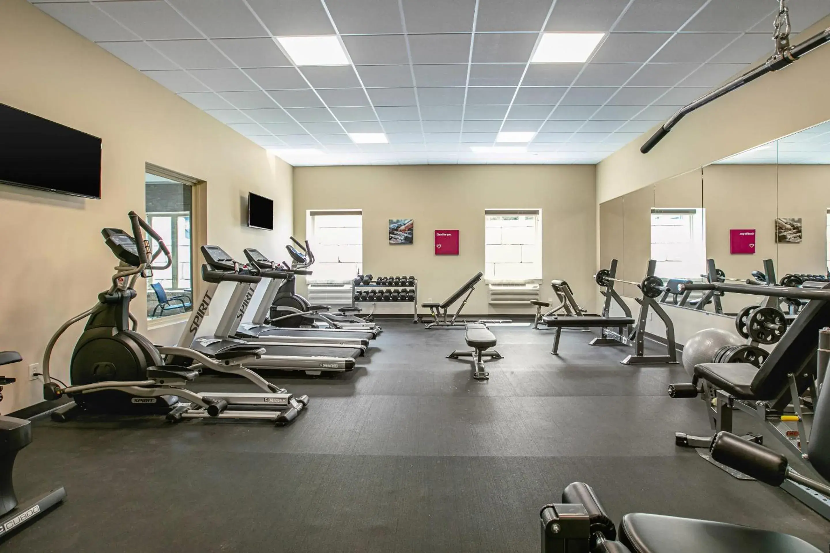 Fitness centre/facilities in Comfort Suites Fishkill near Interstate 84 Fitness centre/facilities in Comfort Suites Fishkill near Interstate 84
