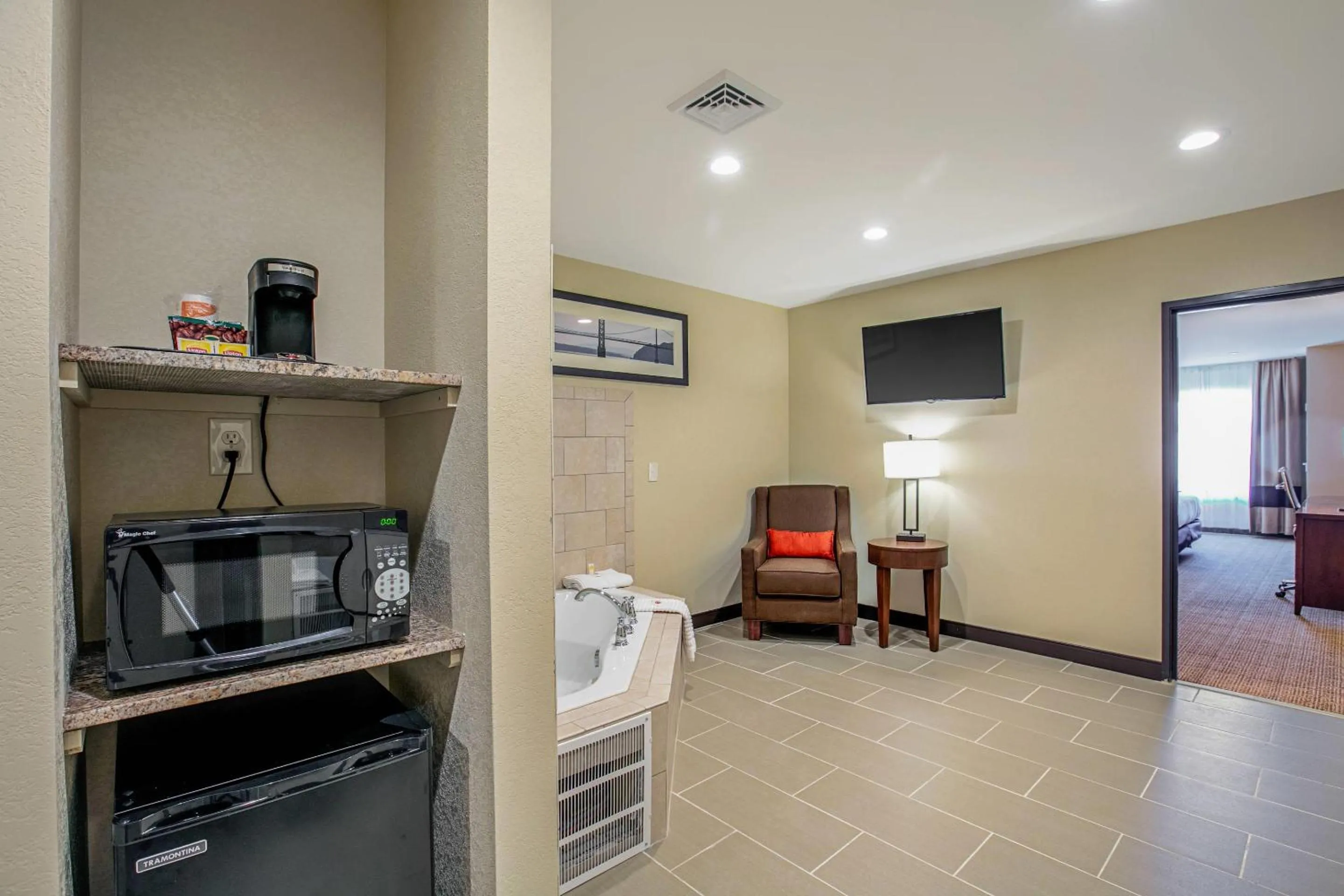 Bedroom in Comfort Suites Fishkill near Interstate 84