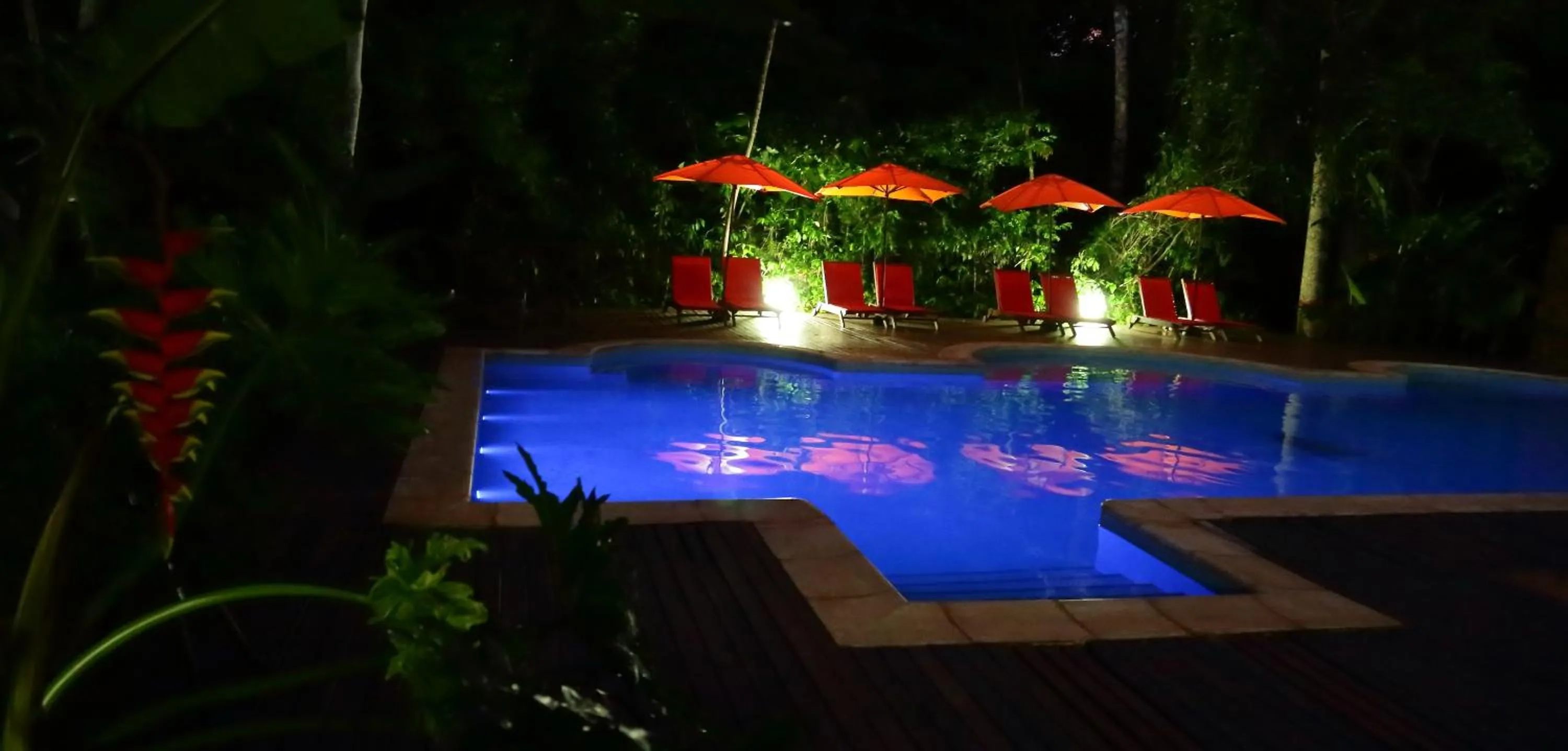 Night in Tierra Guaraní Lodge