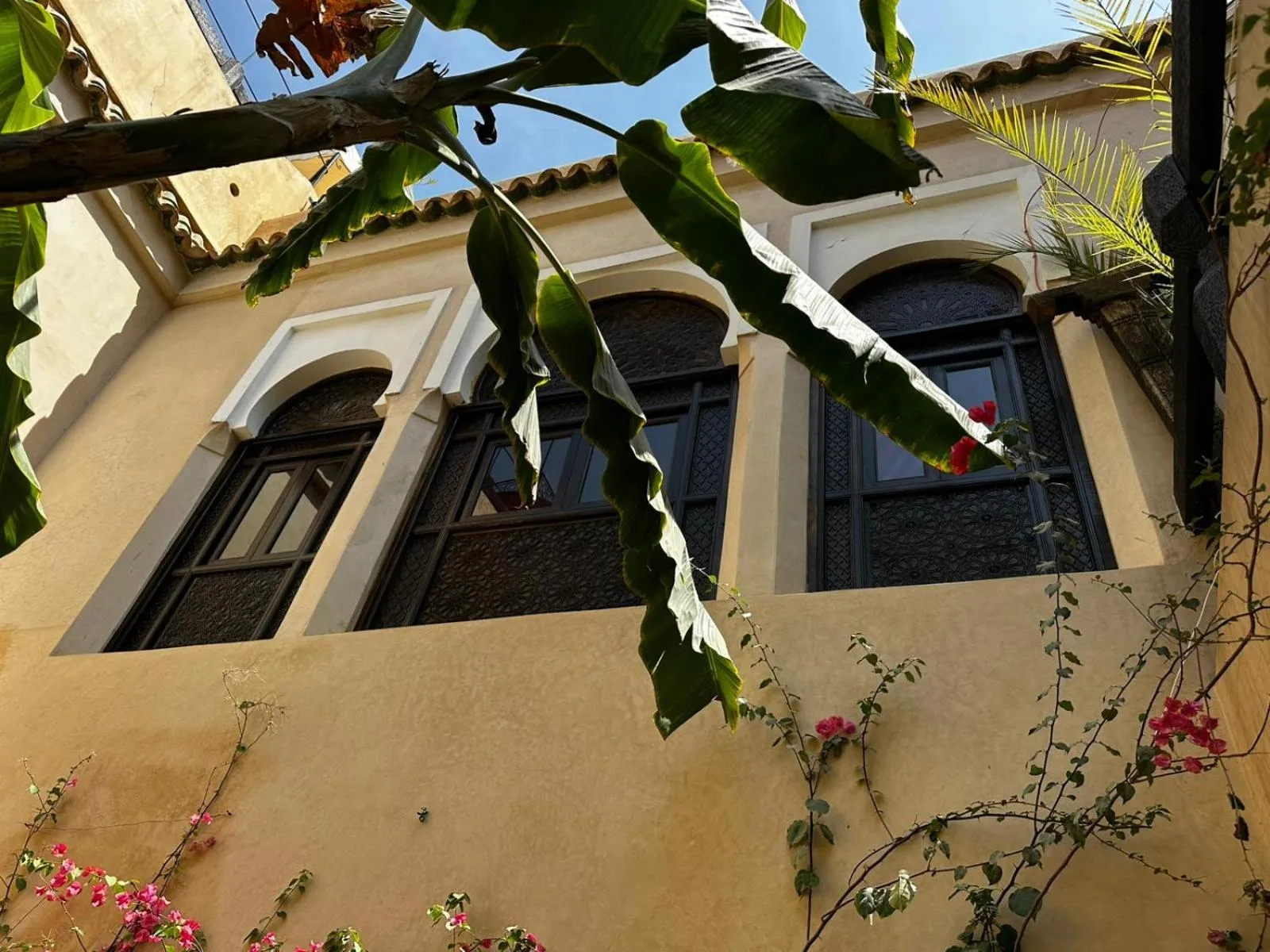 Property building in Riad Bamileke