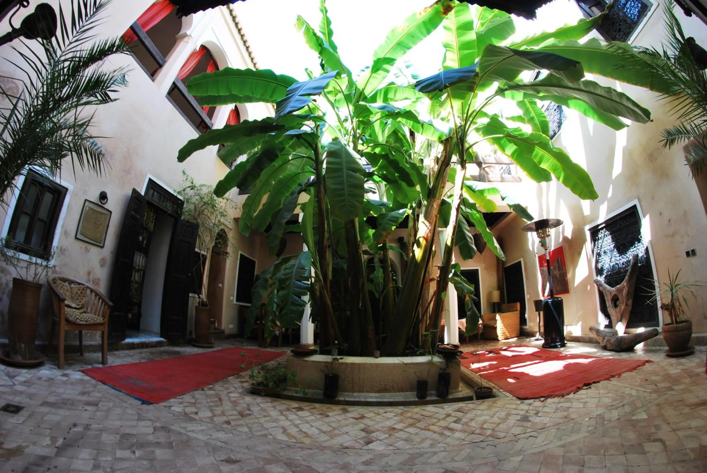 Property building in Riad Bamileke