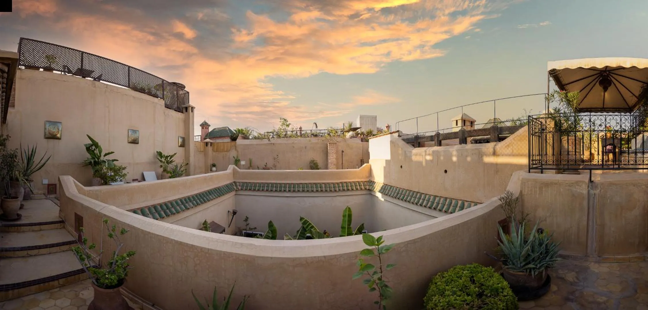 Balcony/Terrace in Riad Bamileke