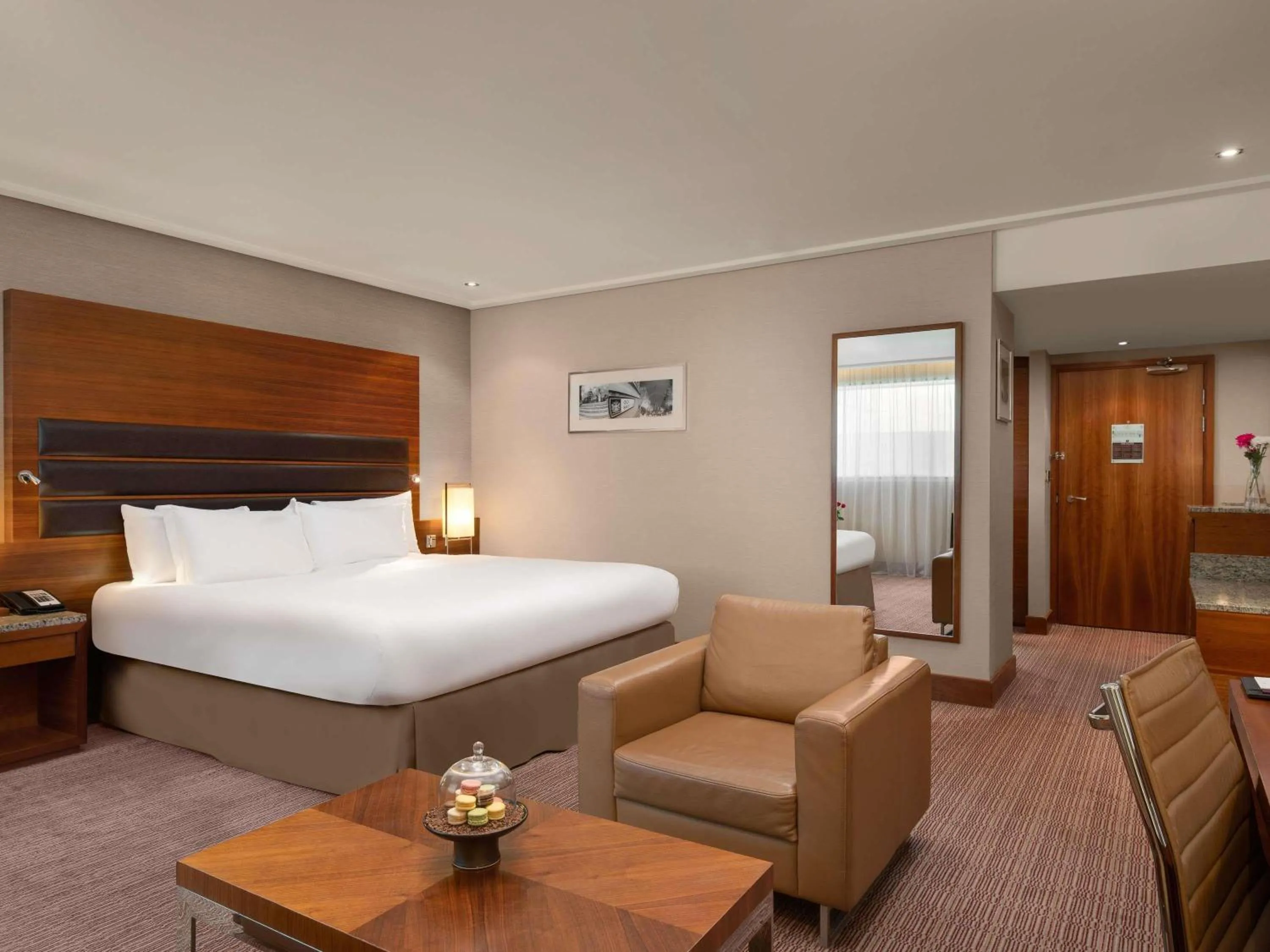 Bedroom, Bed in Sofitel London Heathrow