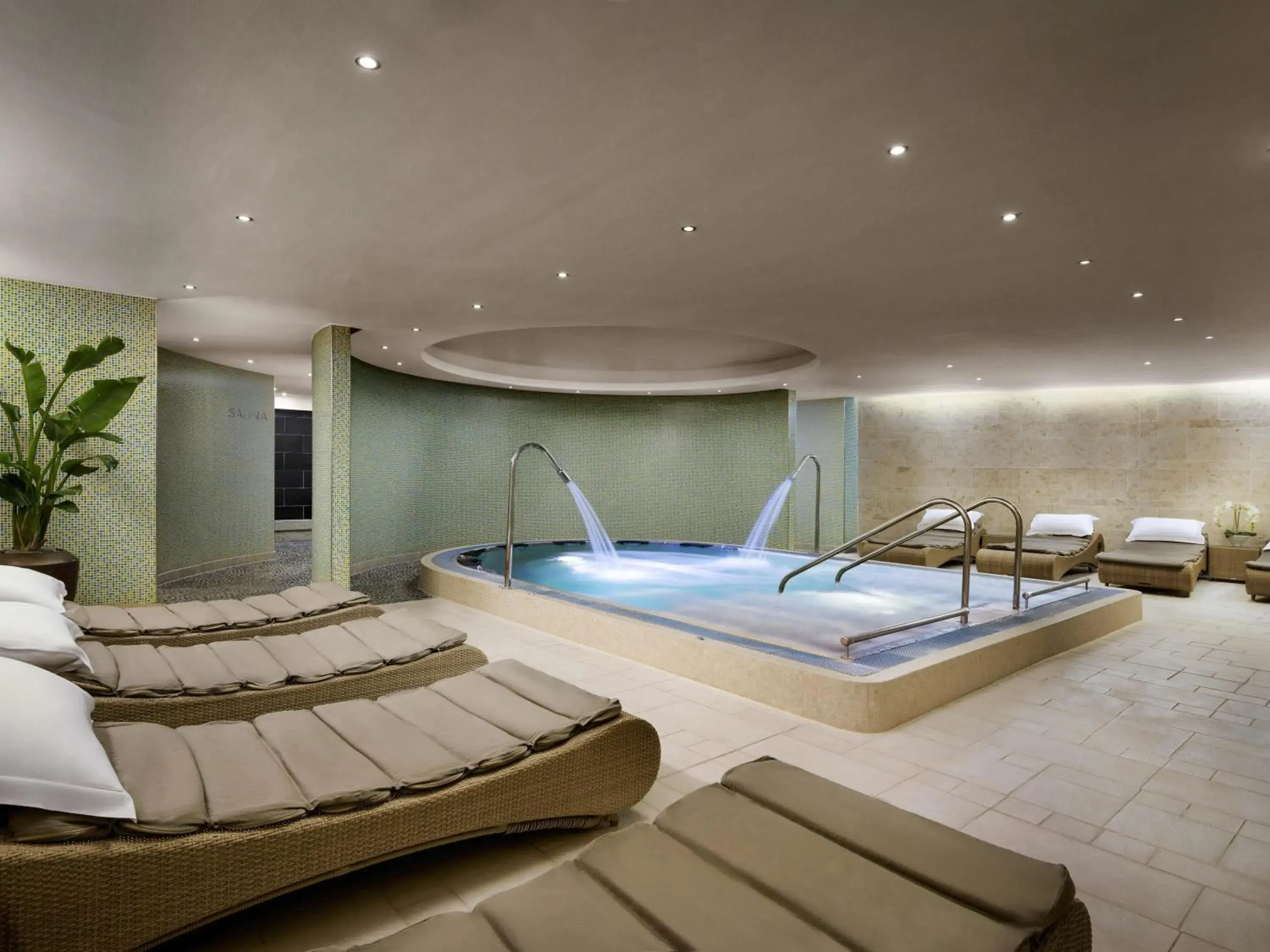 Spa and wellness centre/facilities in Sofitel London Heathrow Spa and wellness centre/facilities in Sofitel London Heathrow