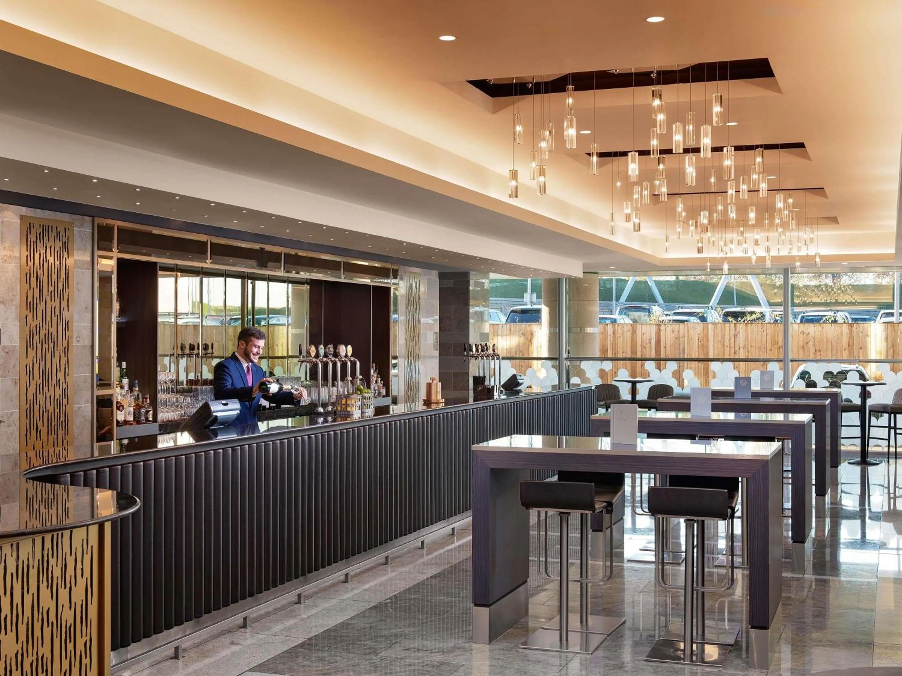 Lounge or bar in Sofitel London Heathrow