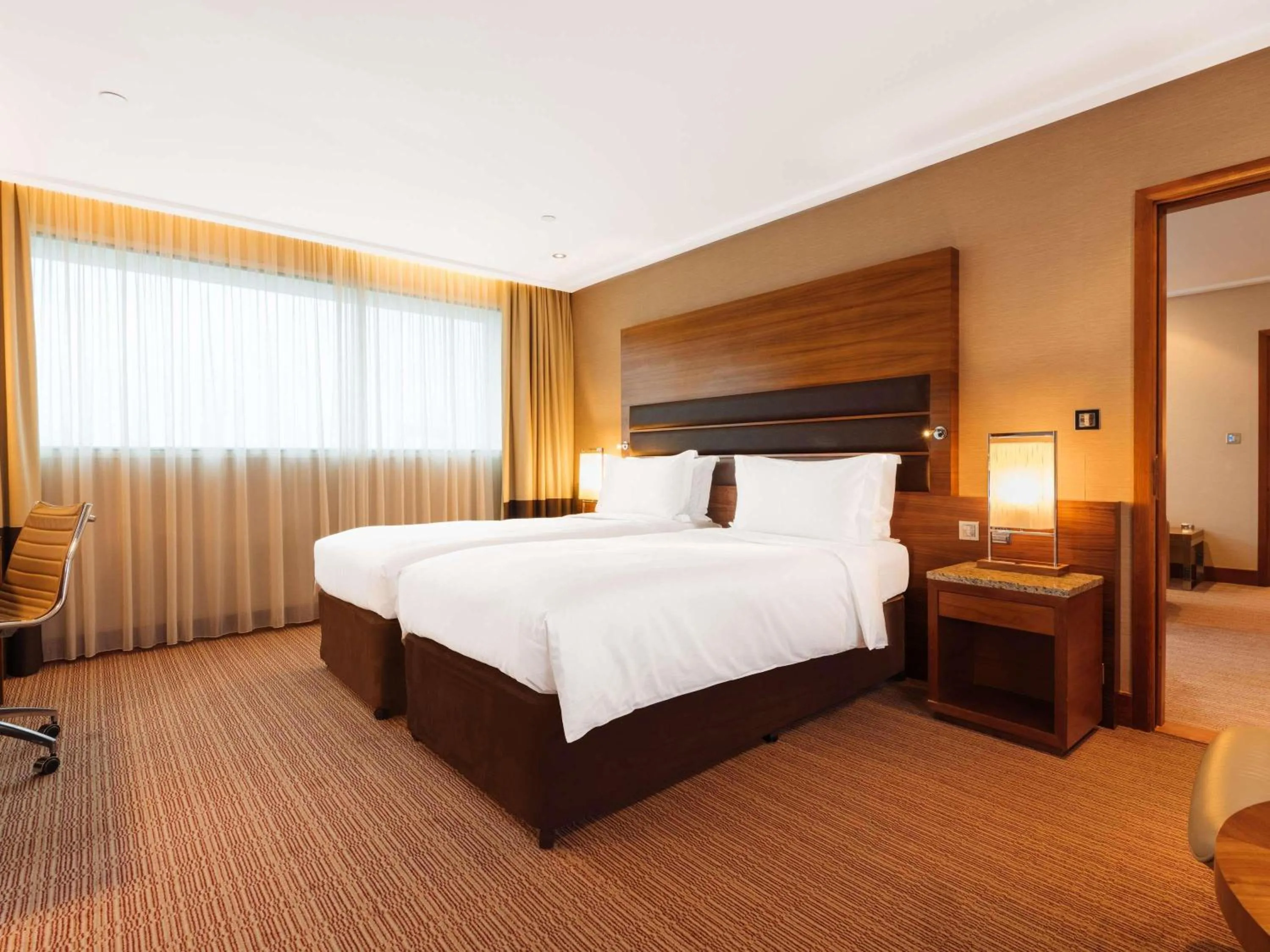 Bedroom, Bed in Sofitel London Heathrow