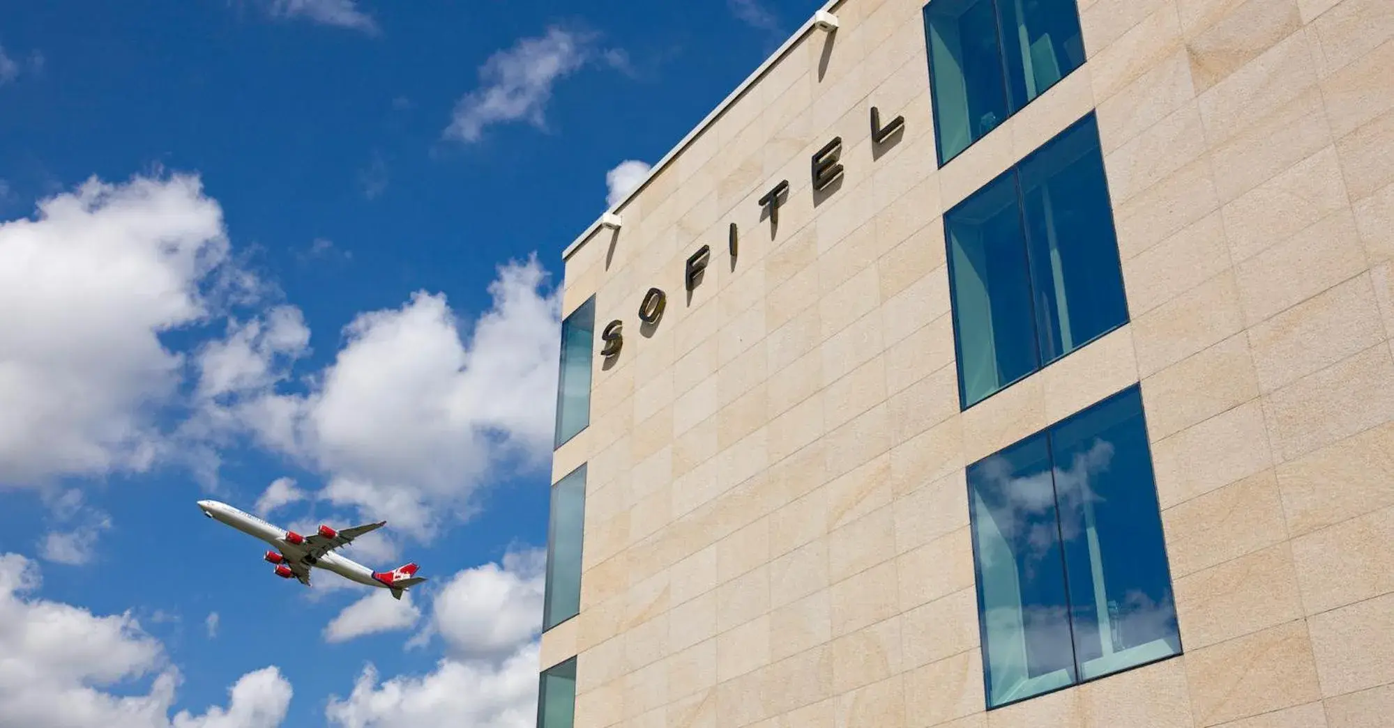Property building in Sofitel London Heathrow Property building in Sofitel London Heathrow