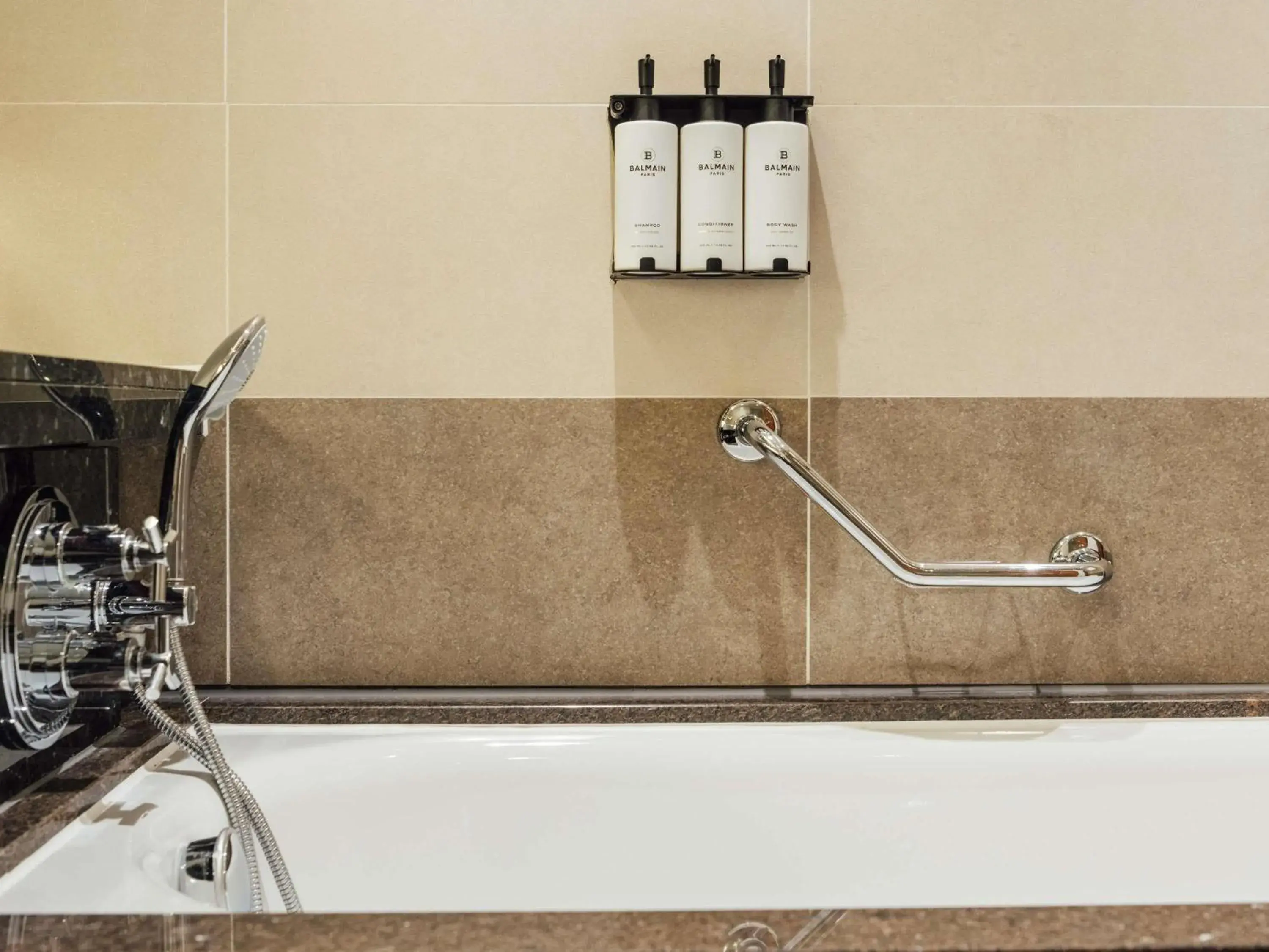 Bedroom in Sofitel London Heathrow Bedroom in Sofitel London Heathrow