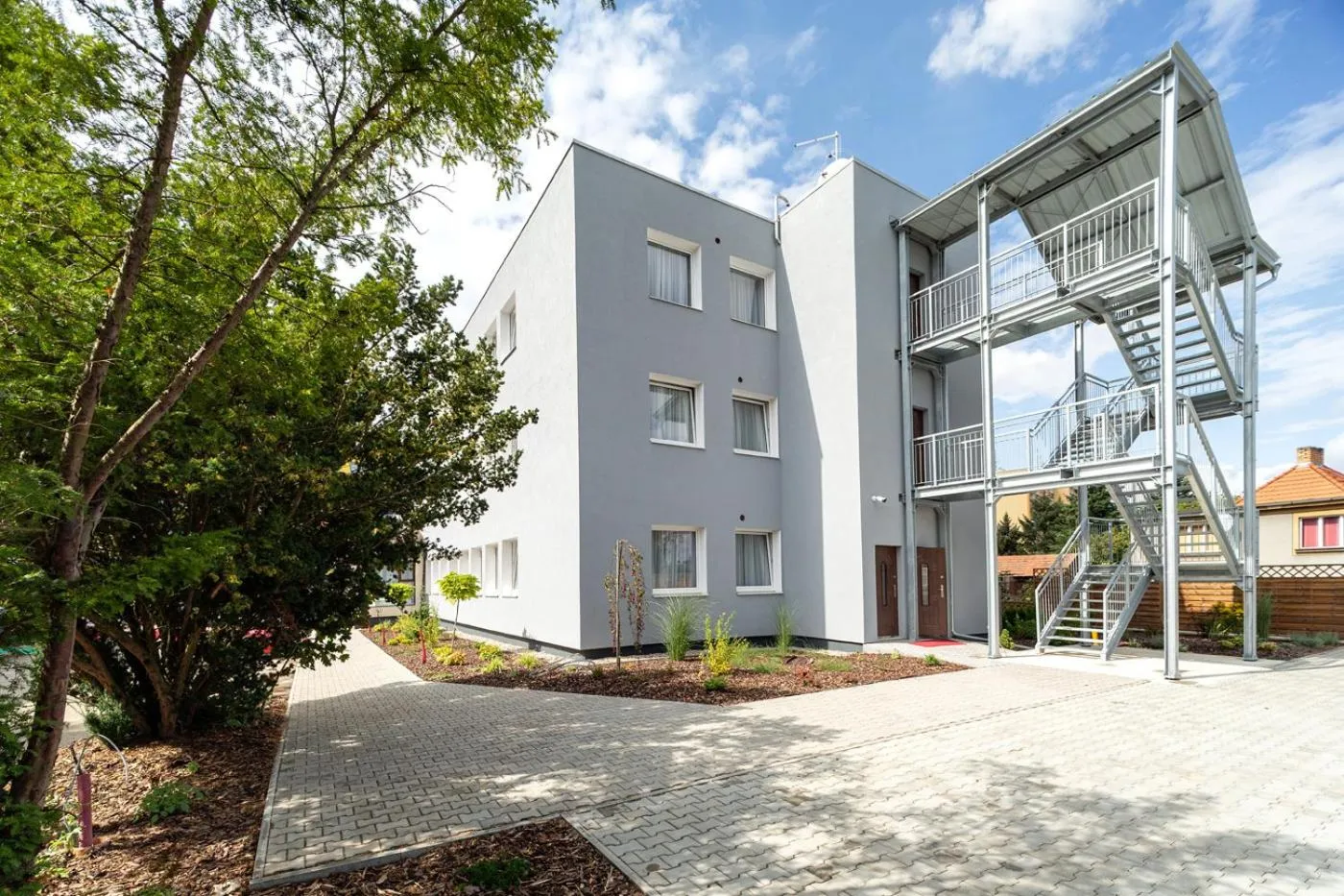 Property building in Hotel Na Vývoji