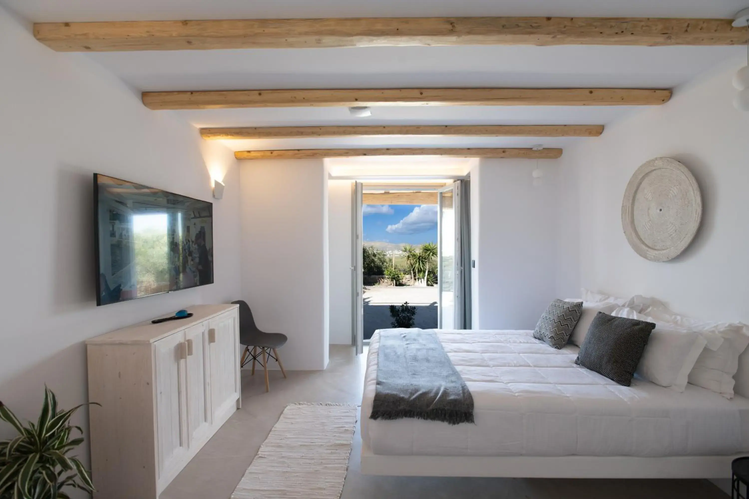 Bed in Mykonos Village Bed in Mykonos Village