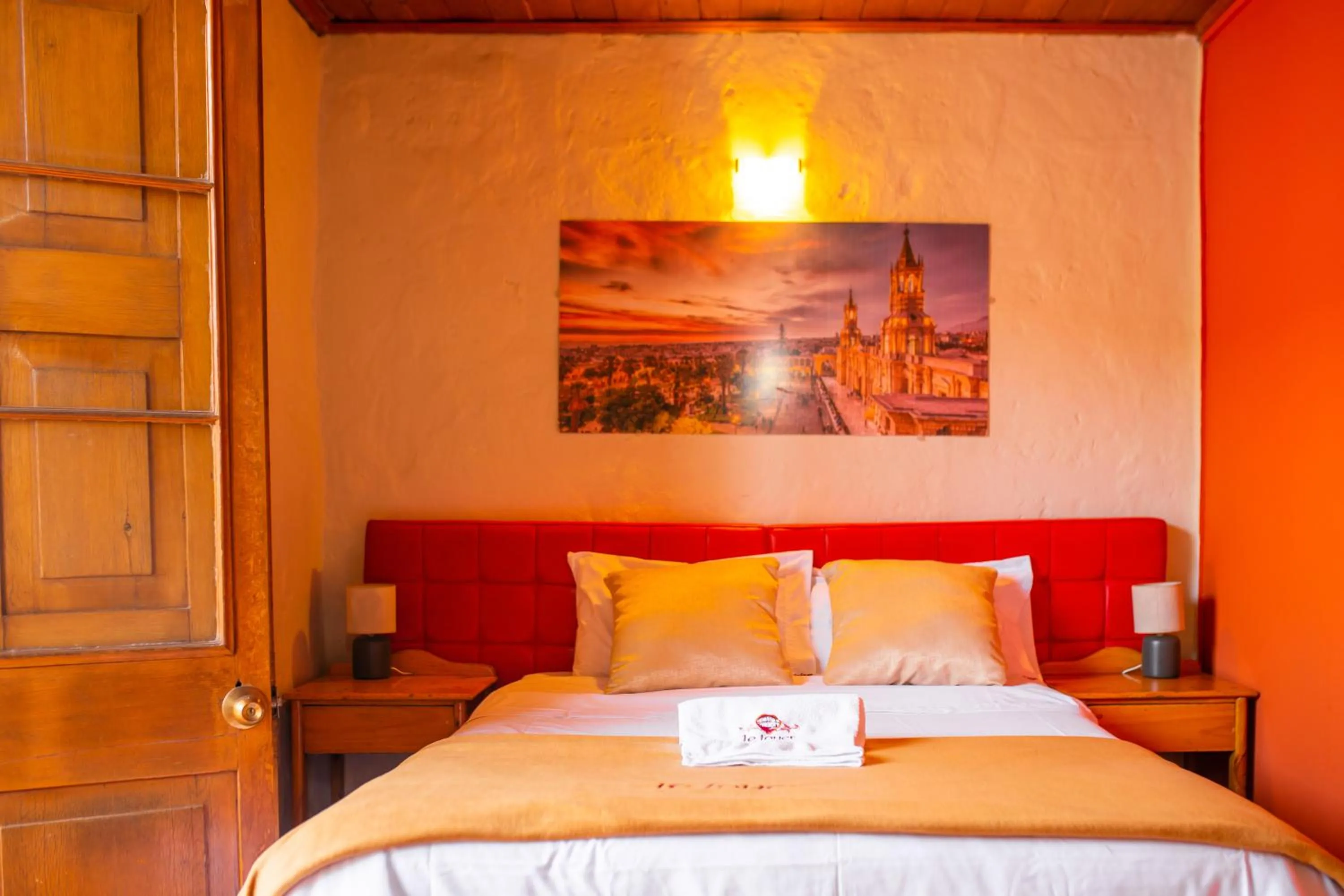 Photo of the whole room, Bed in Le Foyer Arequipa