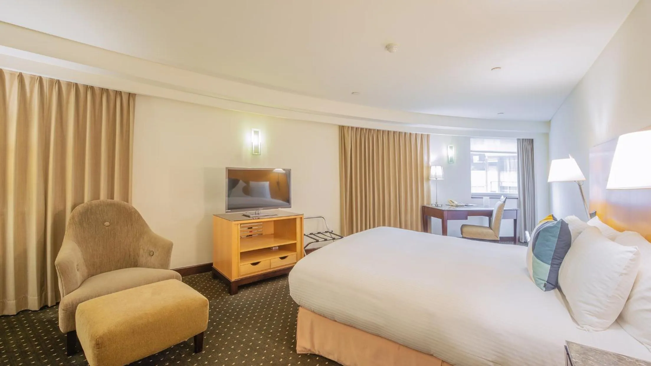 Photo of the whole room, Bed in Tempus Hotel