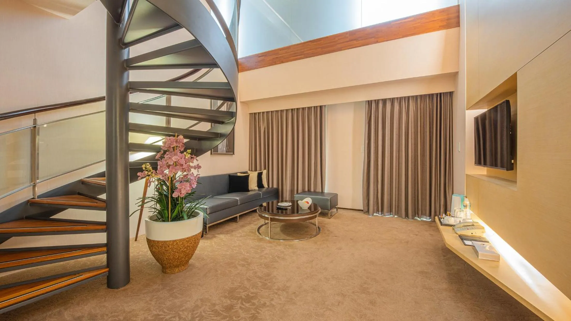 Living room in Tempus Hotel